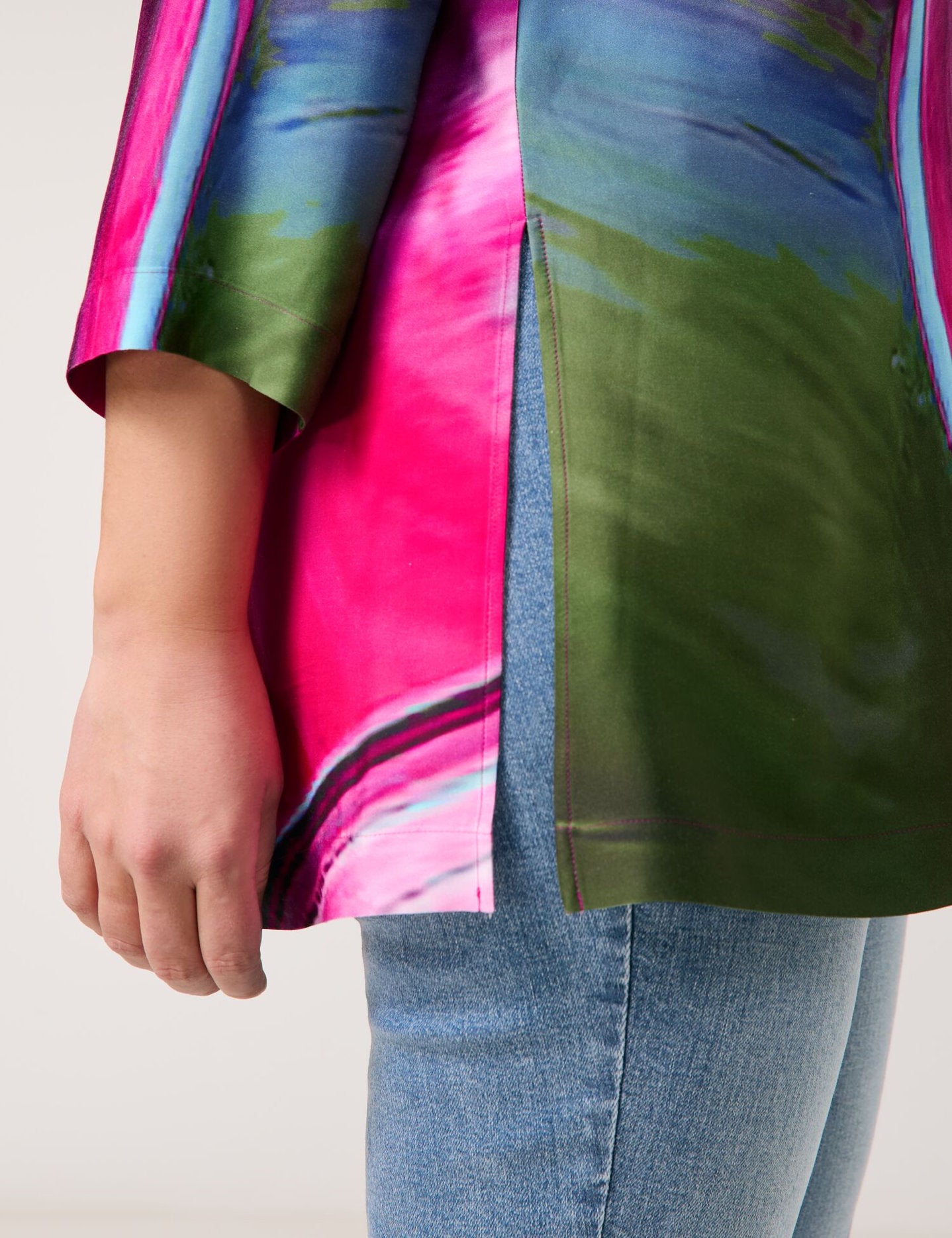 Samoon_Flowing Tunic with 3/4-Length Sleeves_660647-21155_3352_05