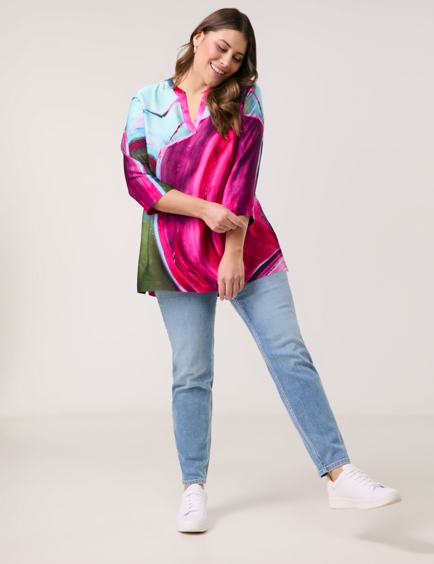 Samoon_Flowing Tunic with 3/4-Length Sleeves_660647-21155_3352_07