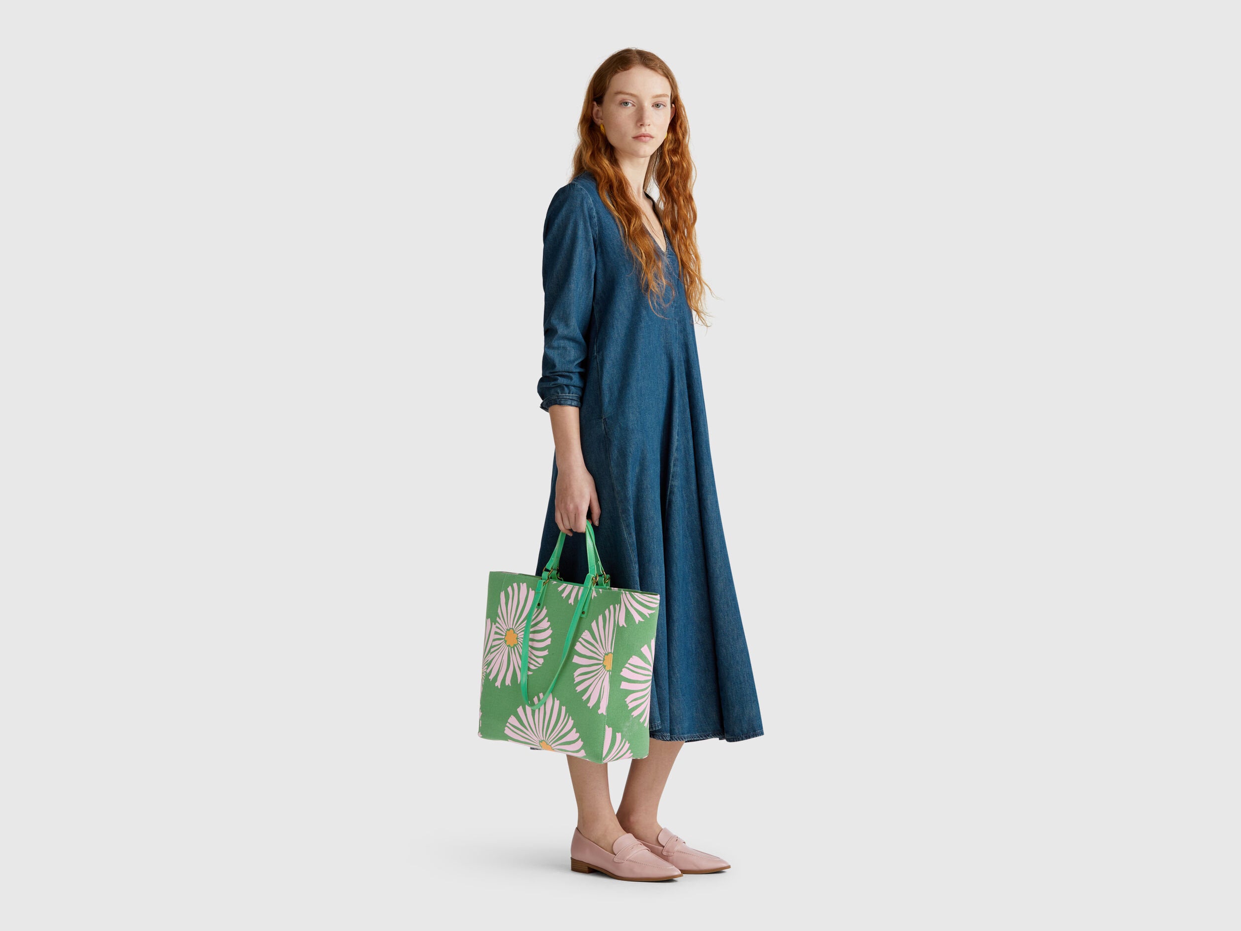 Benetton_Green Tote Bag with Flower Print_66GRDY07W_0R8_01