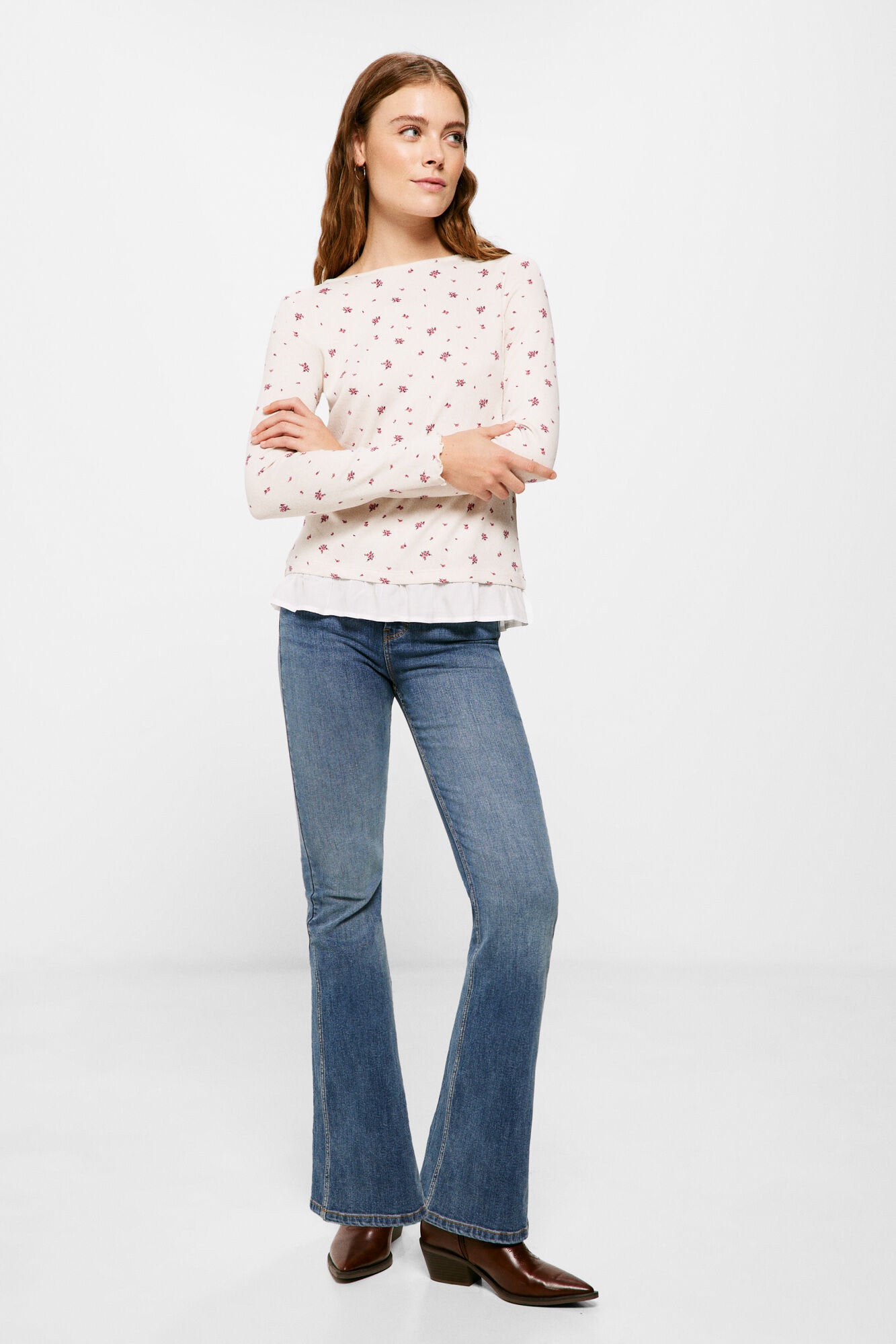 Long Sleeve T Shirt With Ruffle Hem_6765937_38_03