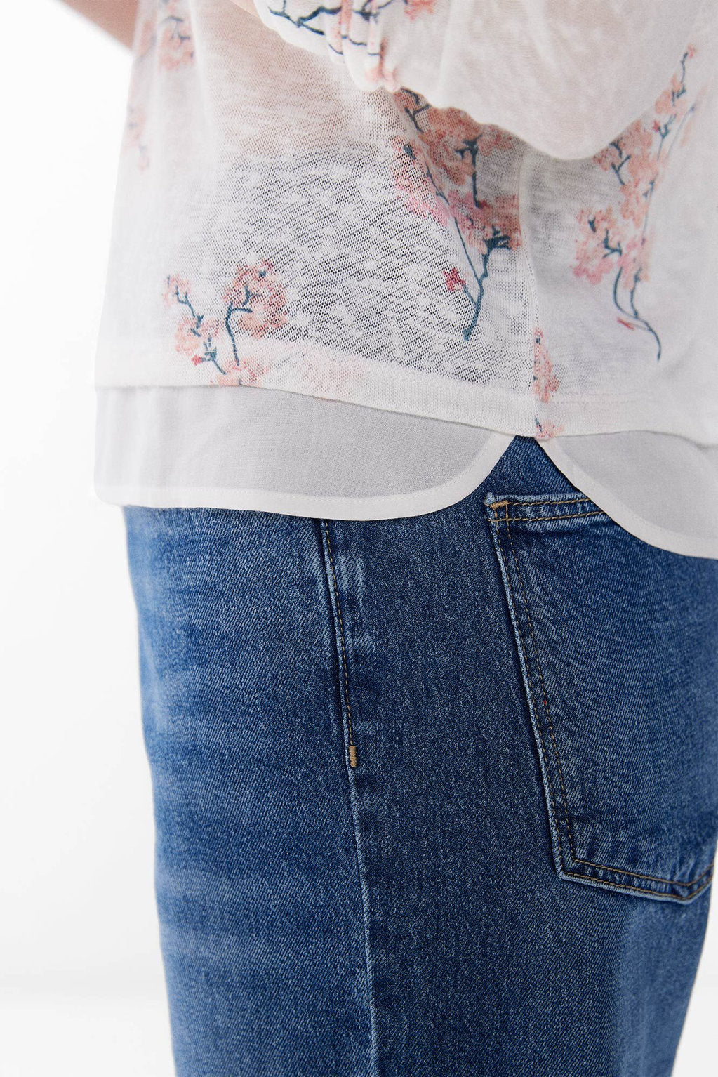 Long Sleeve T Shirt With Floral Print_6765945_50_06