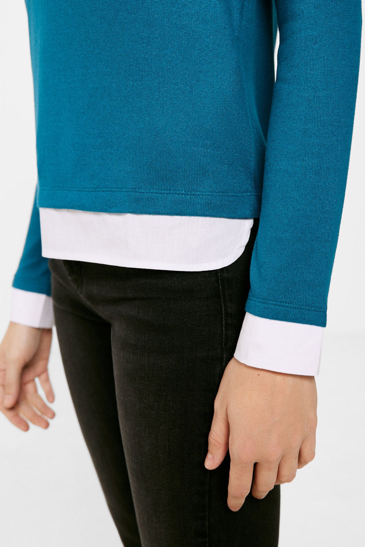 Long Sleeve T Shirt With Extended Hem_6765947_85_04