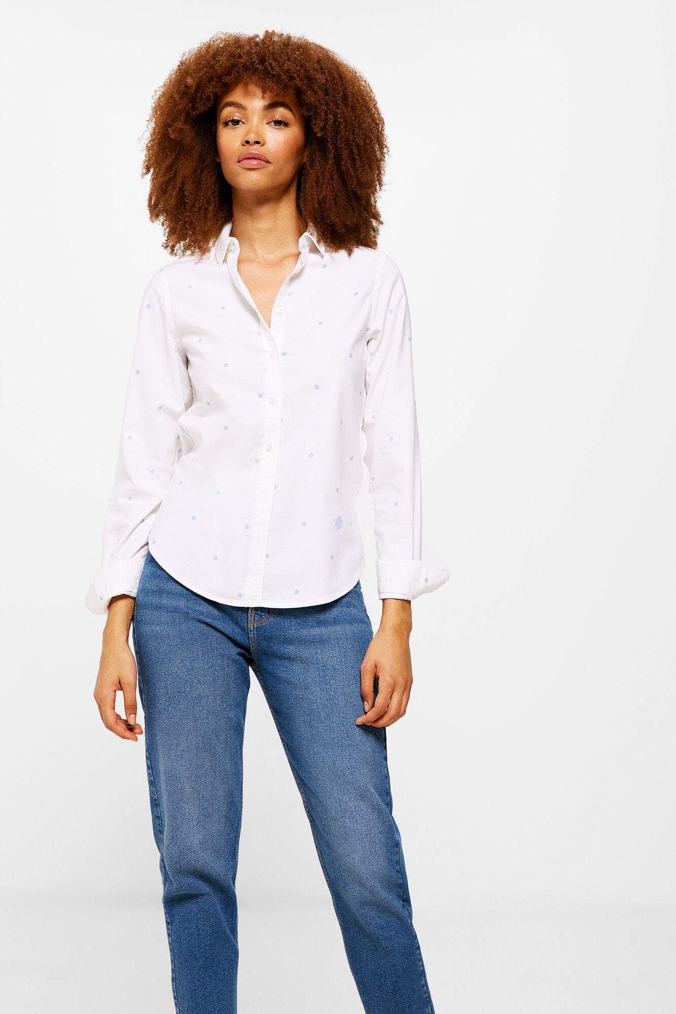 Classic Button Down Shirt_6797701_56_05