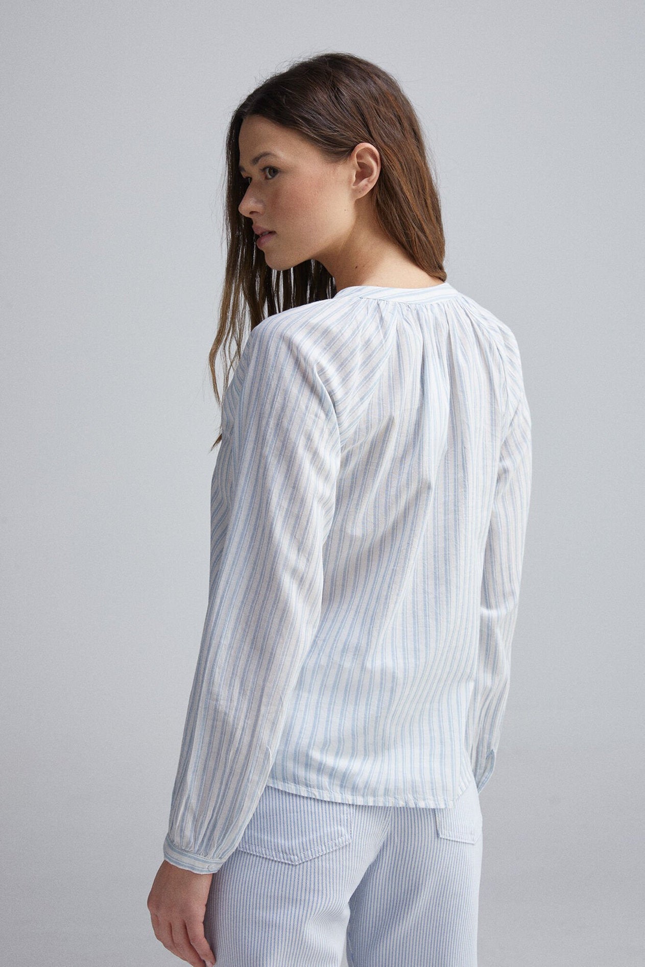 Springfield_Mandarin Collar Volume Blouse_6799743_96_04