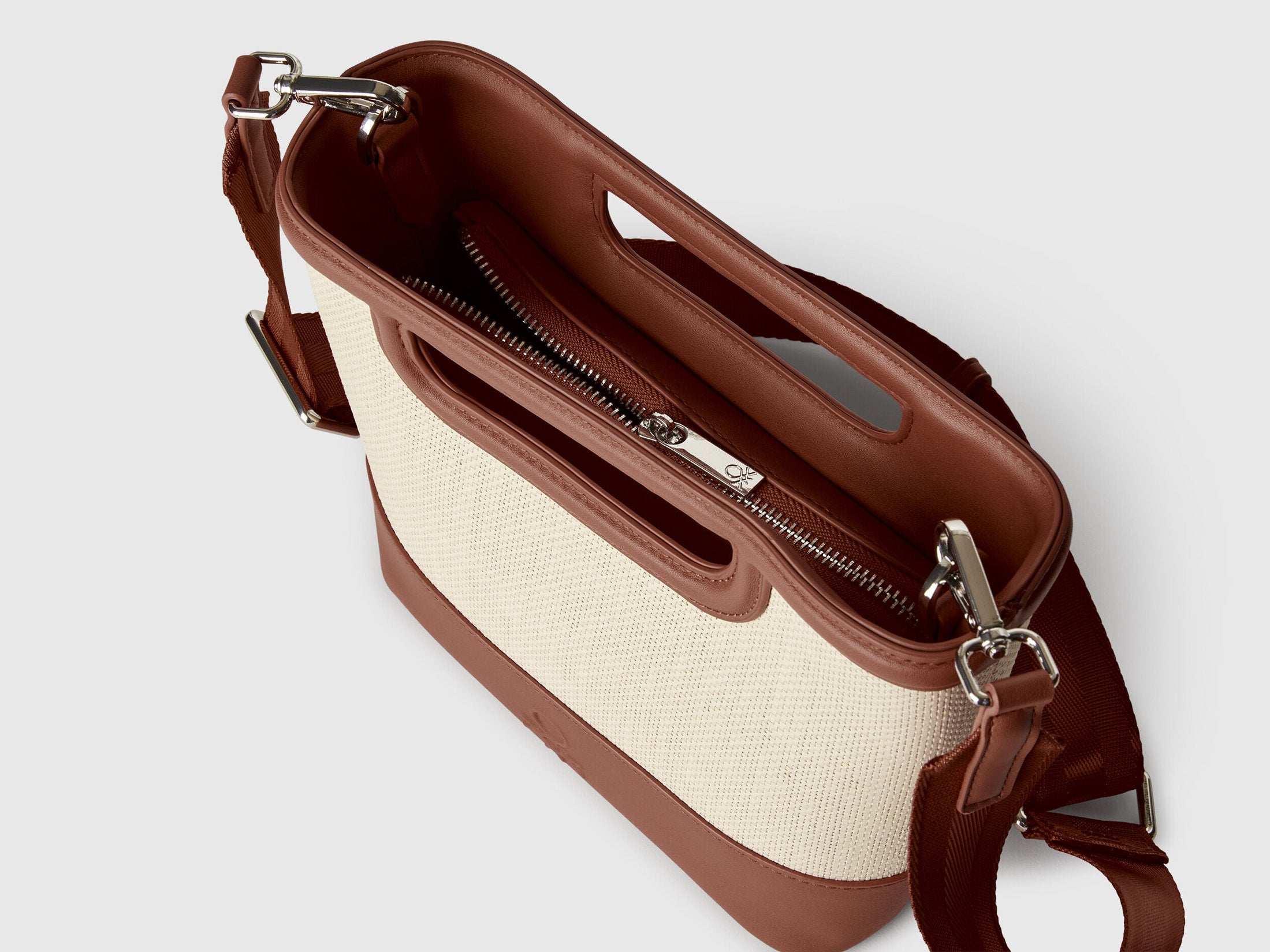 Benetton_Medium Tote Bag in Raffia_67O1DY07Q_0B1_03