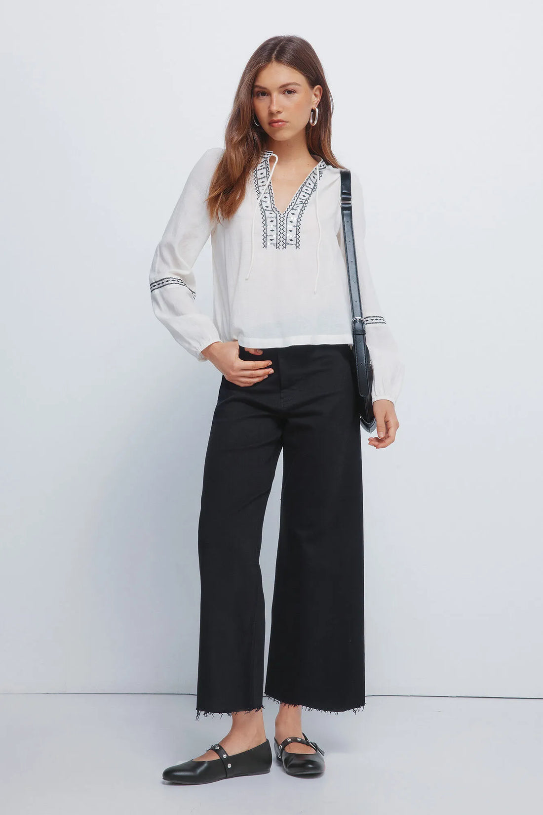 Springfield_black_Sailor-Colored Jeans_6832077_01_01