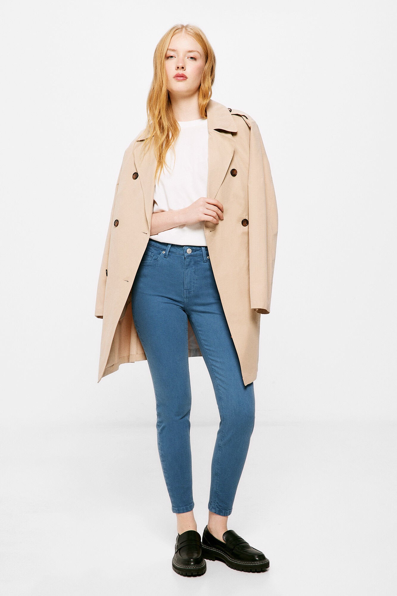 Skinny Fit Jeans_6837404_19_08