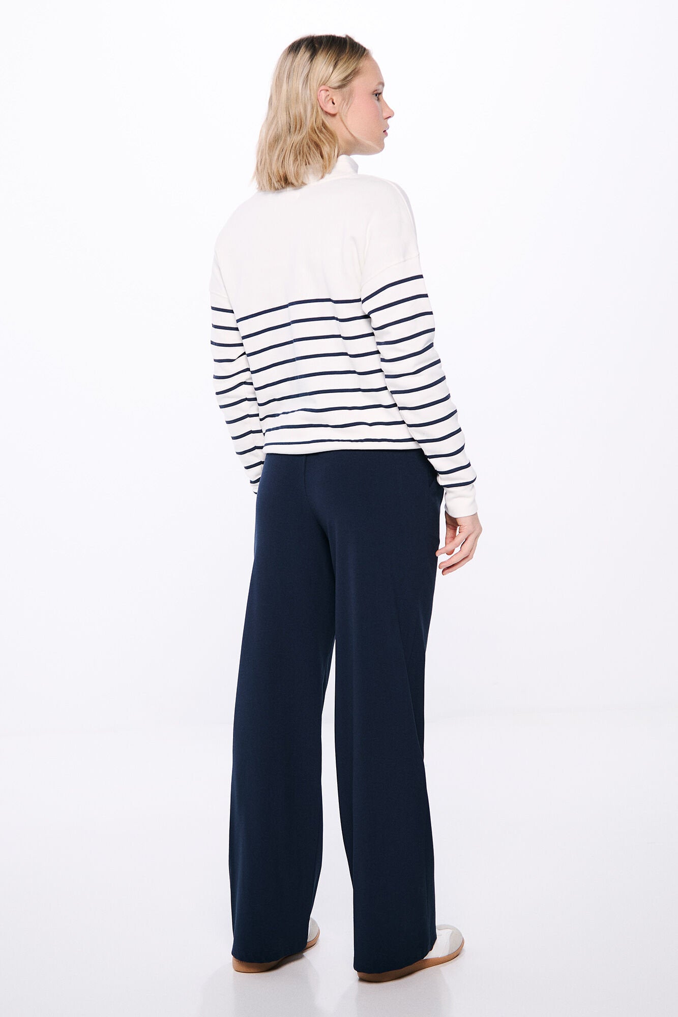 Springfield_Basic Jogger Pants_6839214_10_04