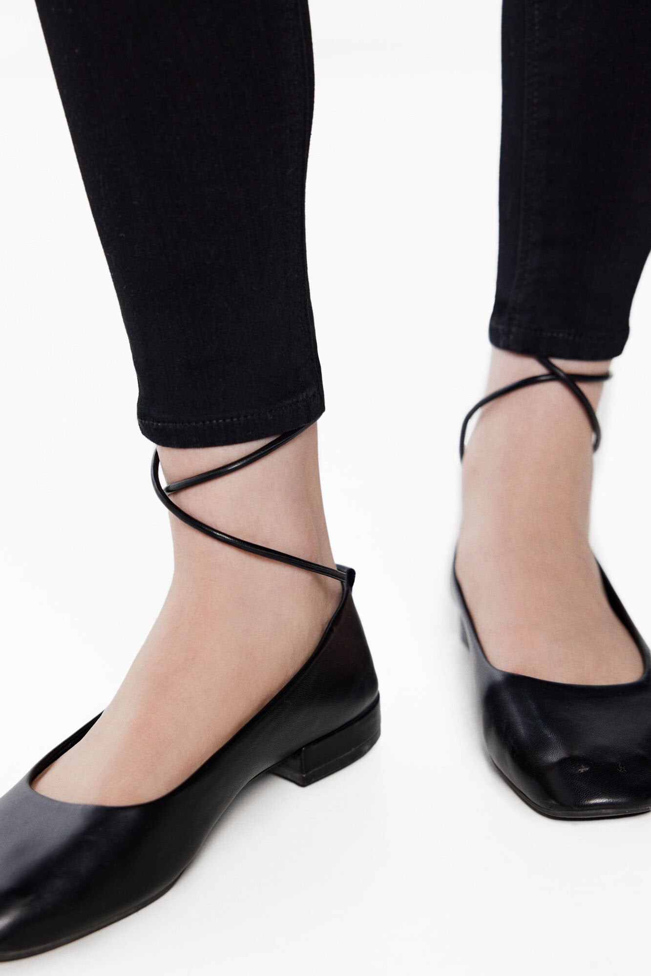 High Waist Skinny Jeans_6847384_01_05