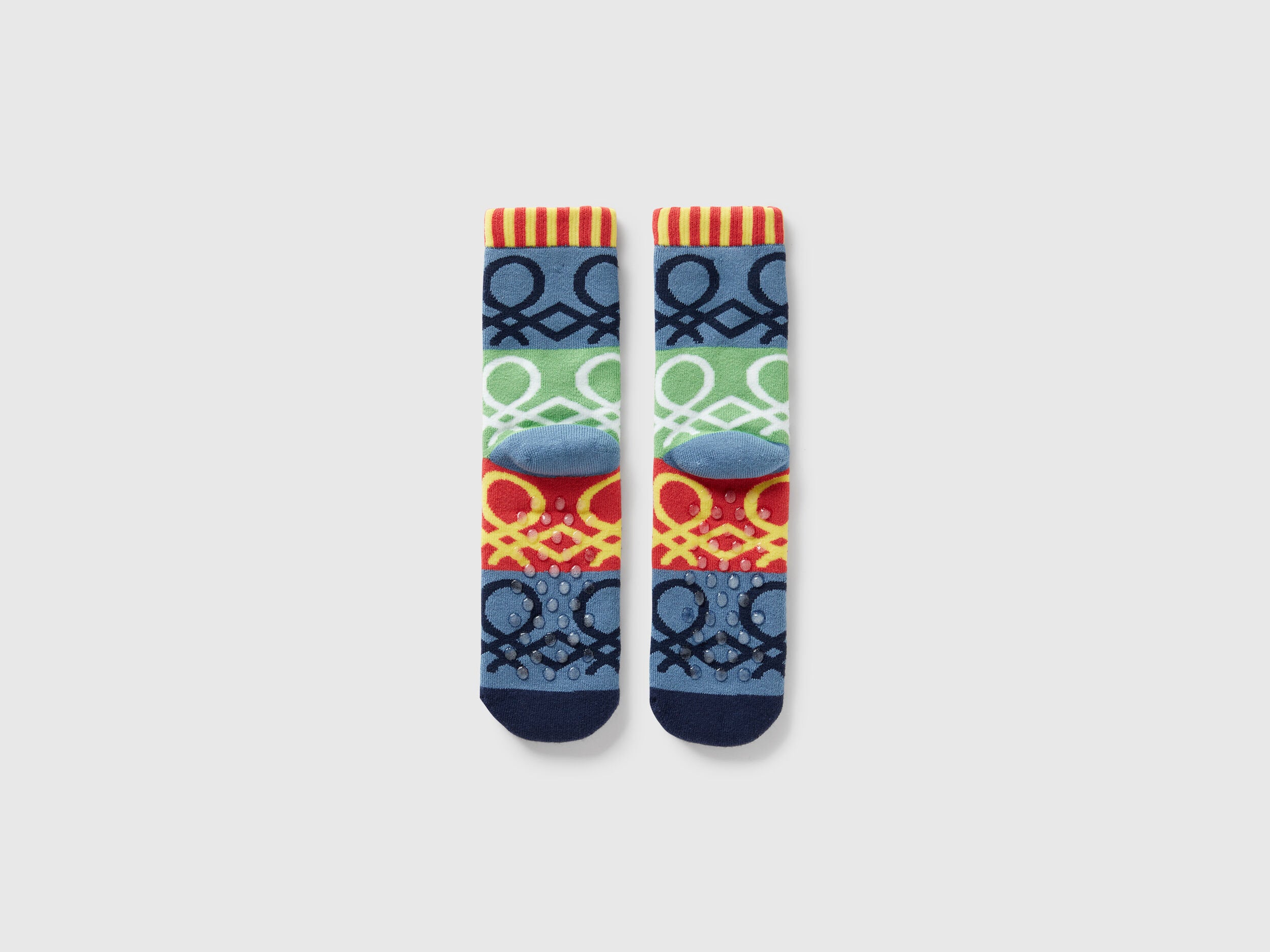 Benetton_Non-Slip Socks with Logo Inlay_6AO307046_903_02