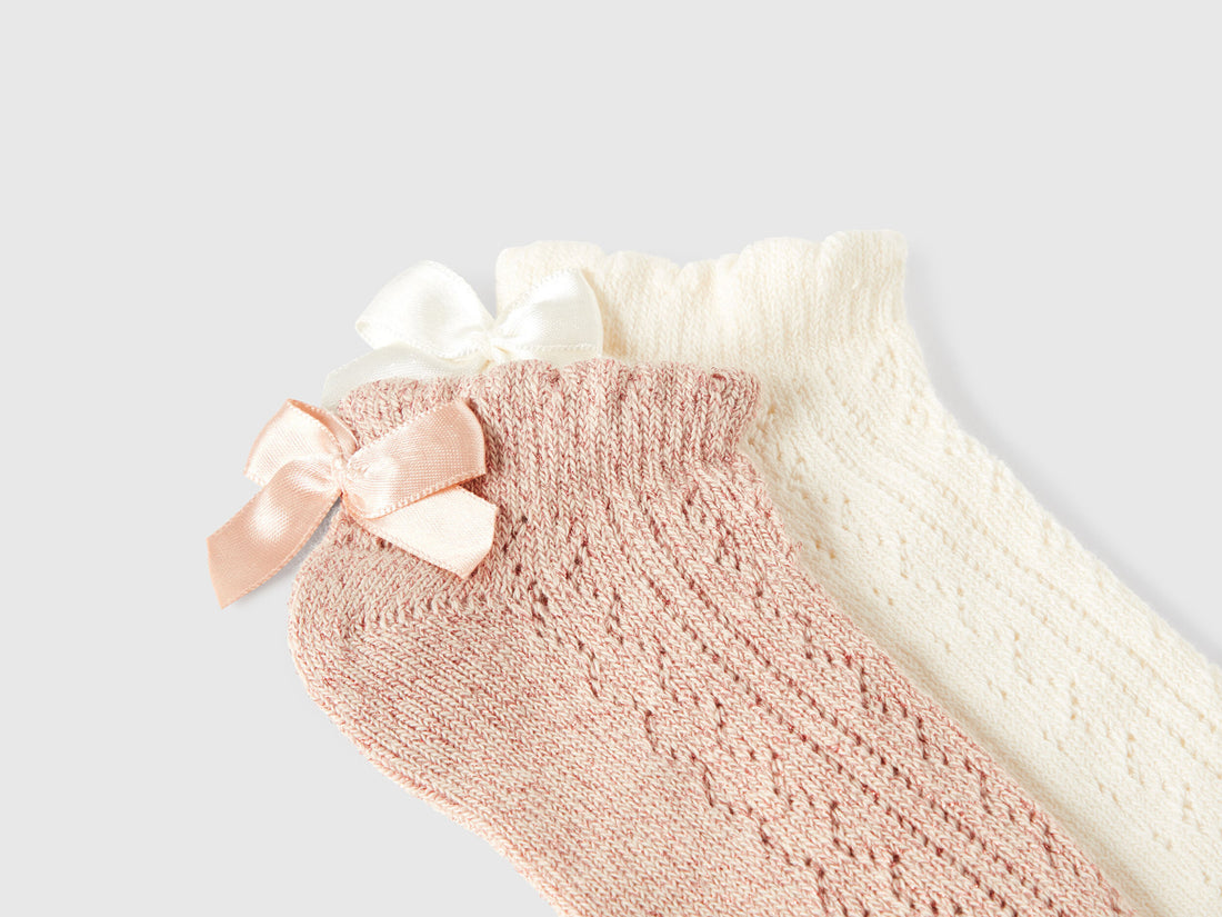 Benetton_Short Socks with Bow_6AO407042_901_02