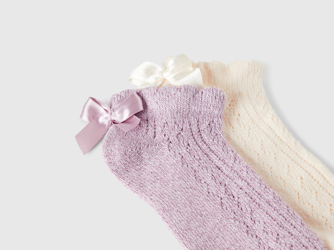 Benetton_Short Socks with Bow_6AO407042_902_02