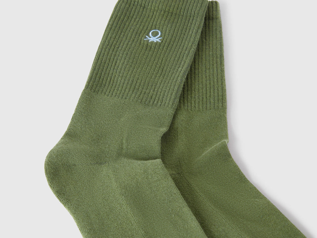 Benetton_Sporty Socks in Organic Stretch Cotton_6AO42701Q_940_02