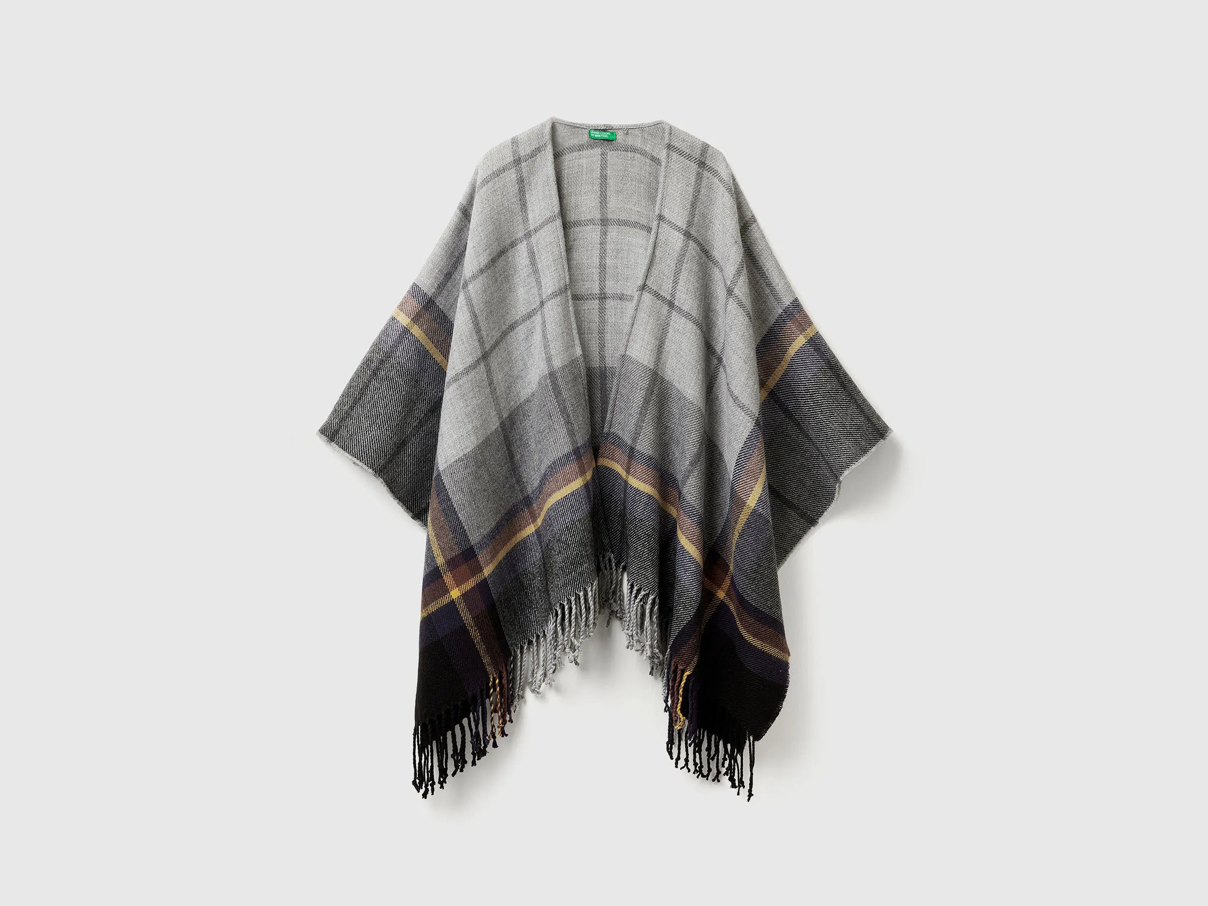 Benetton_Gray_Check Jacquard Cloak_6DDWDU01V_910_01