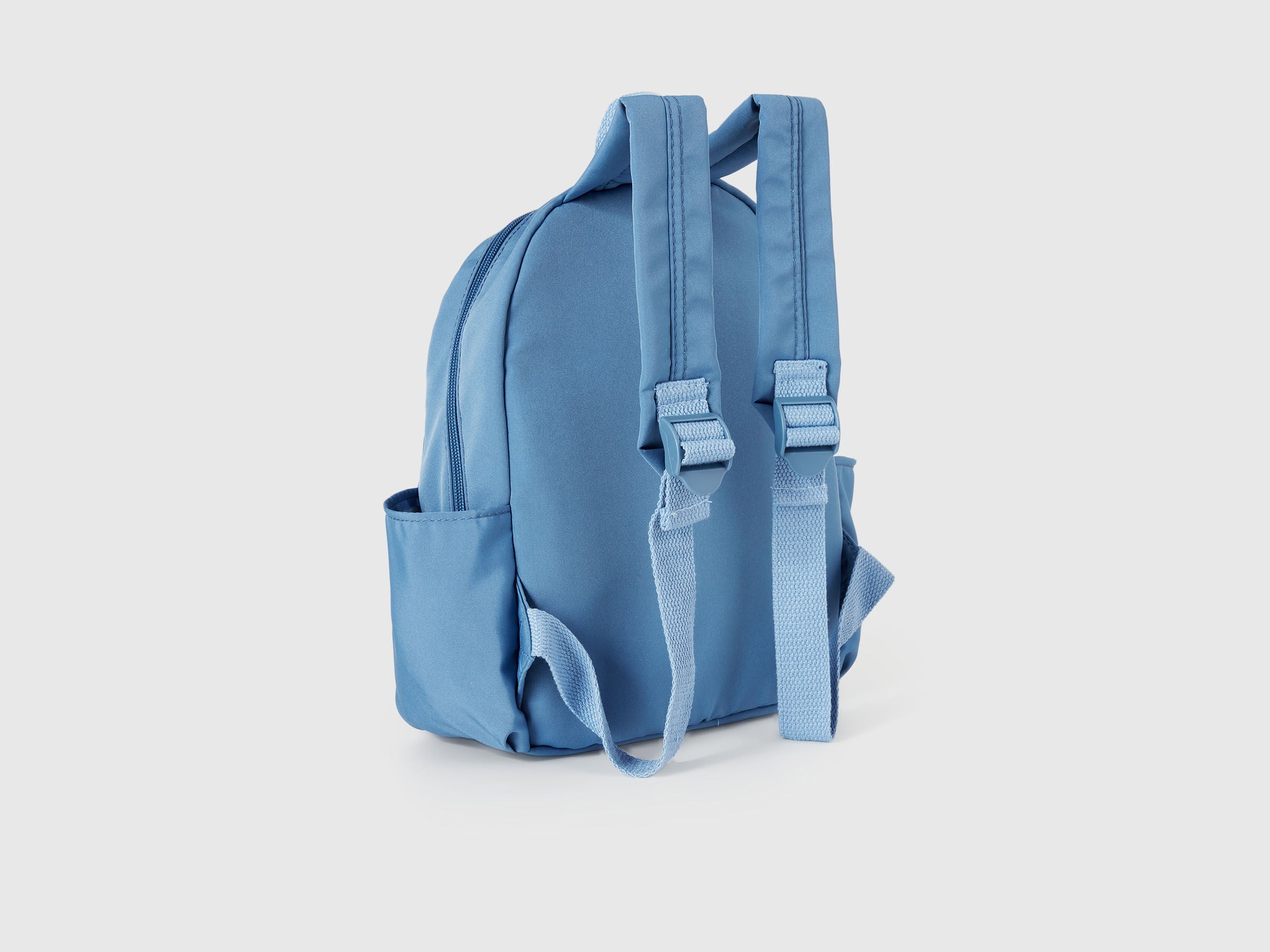 Benetton_Light Blue_Snoopy ©Peanuts Rucksack_6E91GY00T_0W2_02