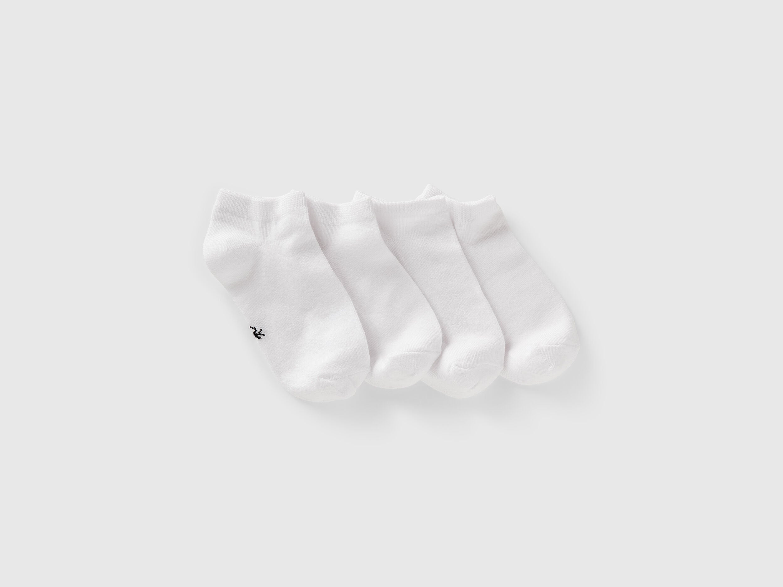 Beneton_Four Pairs of Short Socks_6GRD07024_904_01
