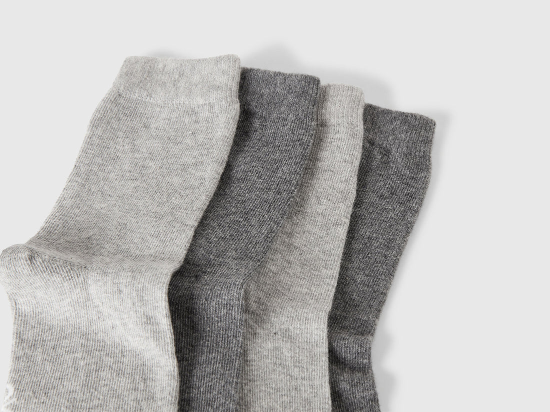 Beneton_Set of Long Socks_6GRD07028_902_02