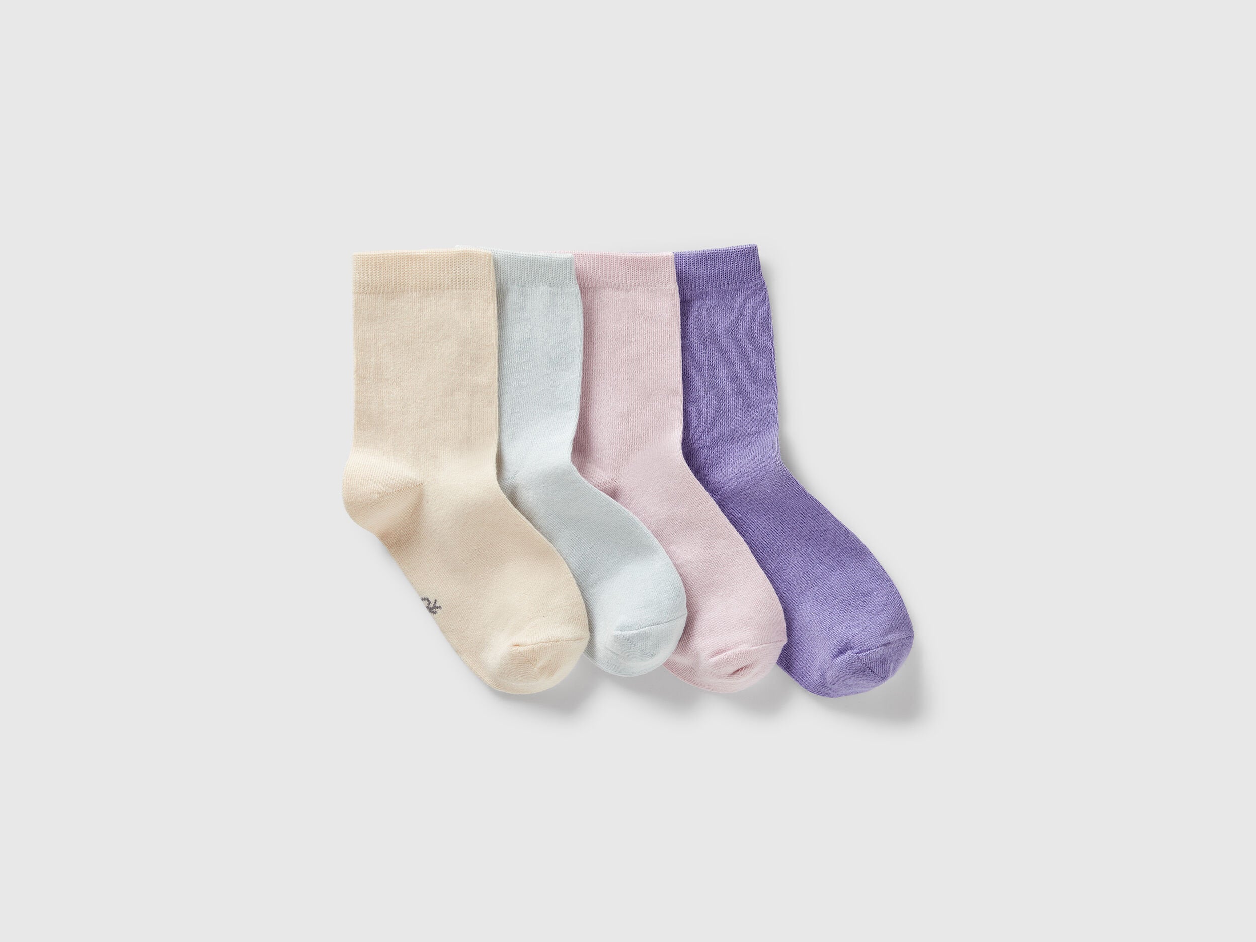 Benetton_Four Pairs of Socks in Organic Stretch Cotton_6GRD07028_922_01