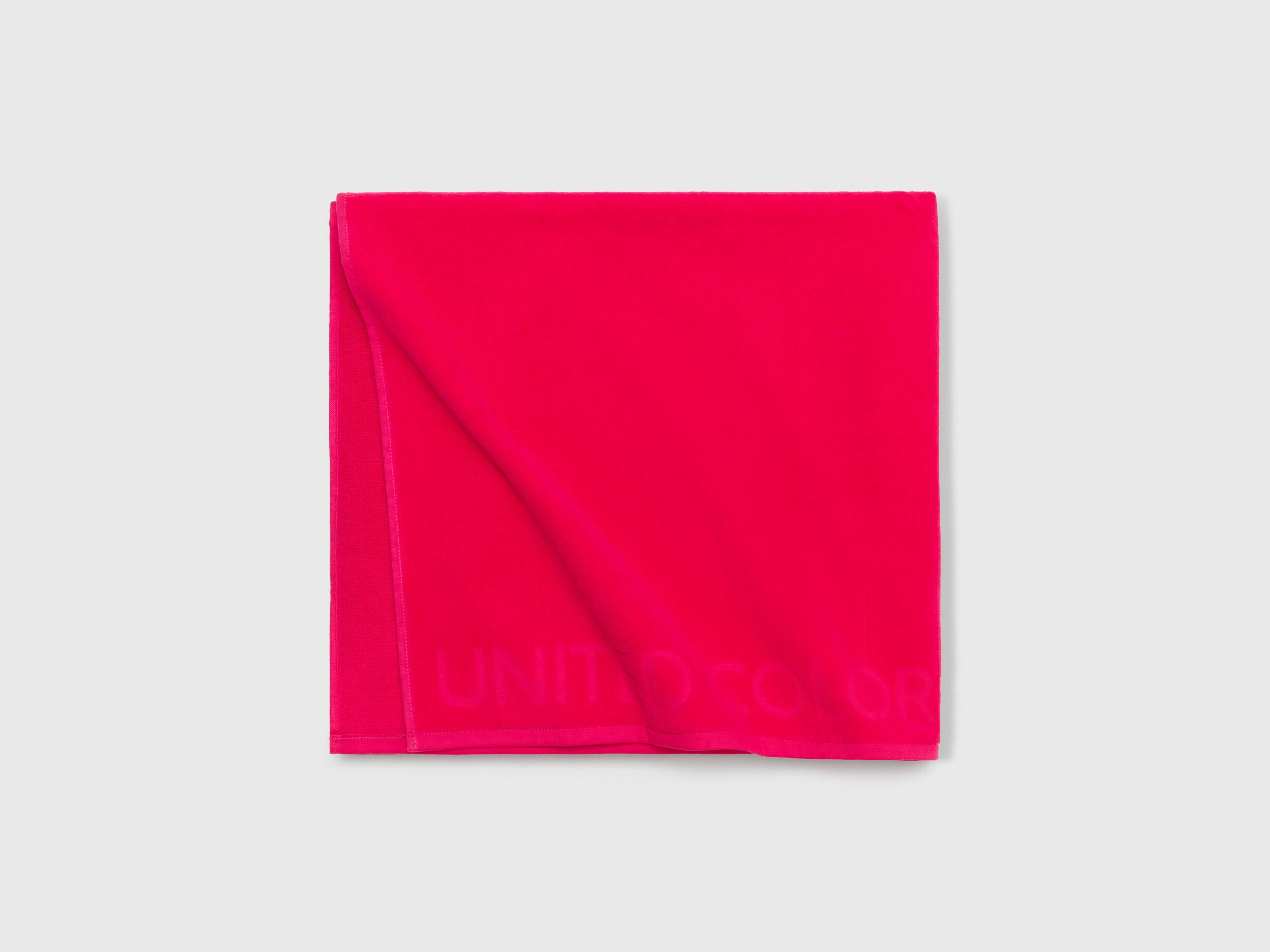 Benetton_Beach Towel_6H832801A_02E_03