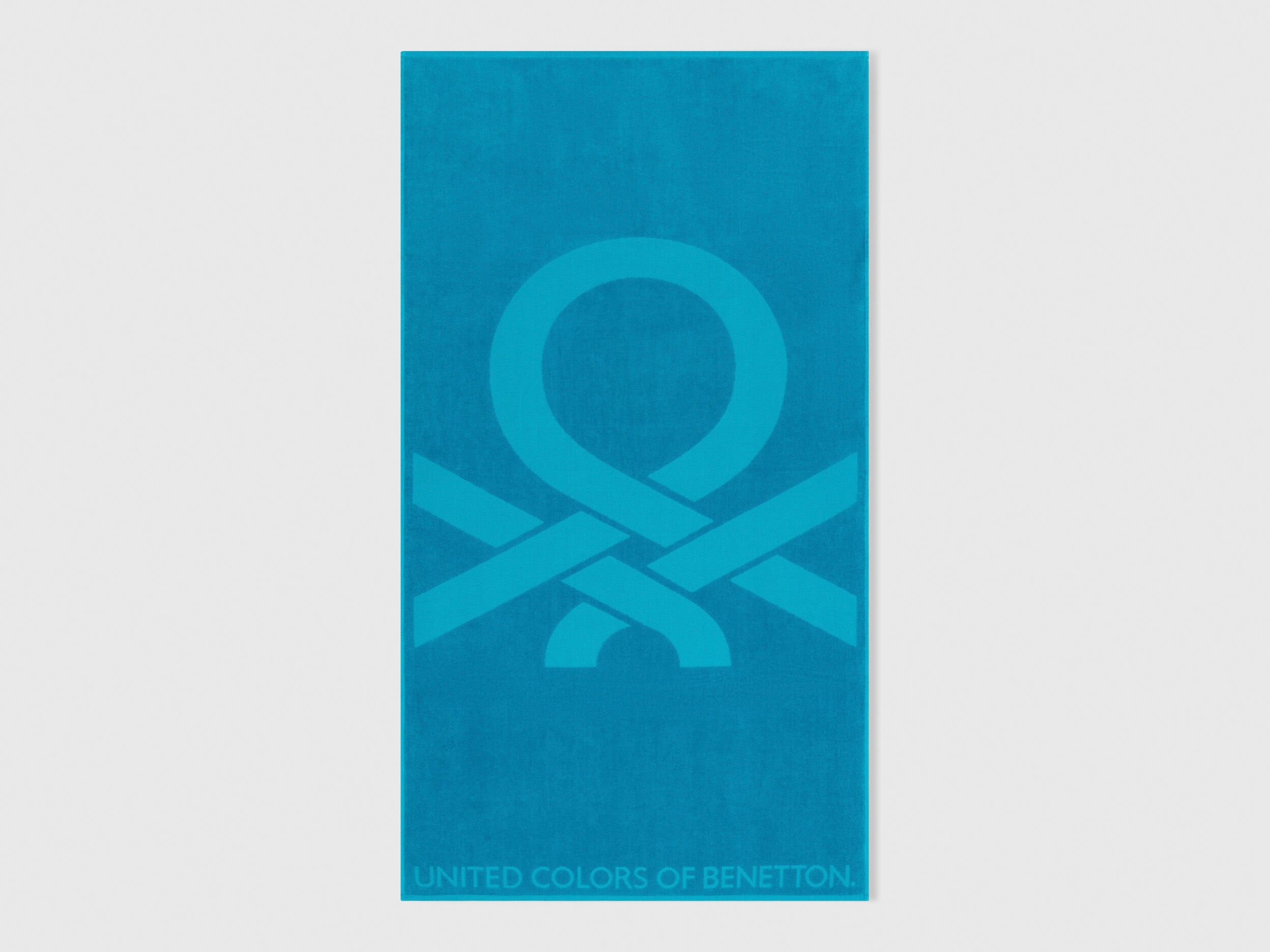 Benetton_Beach Towel_6H832801A_33C_01