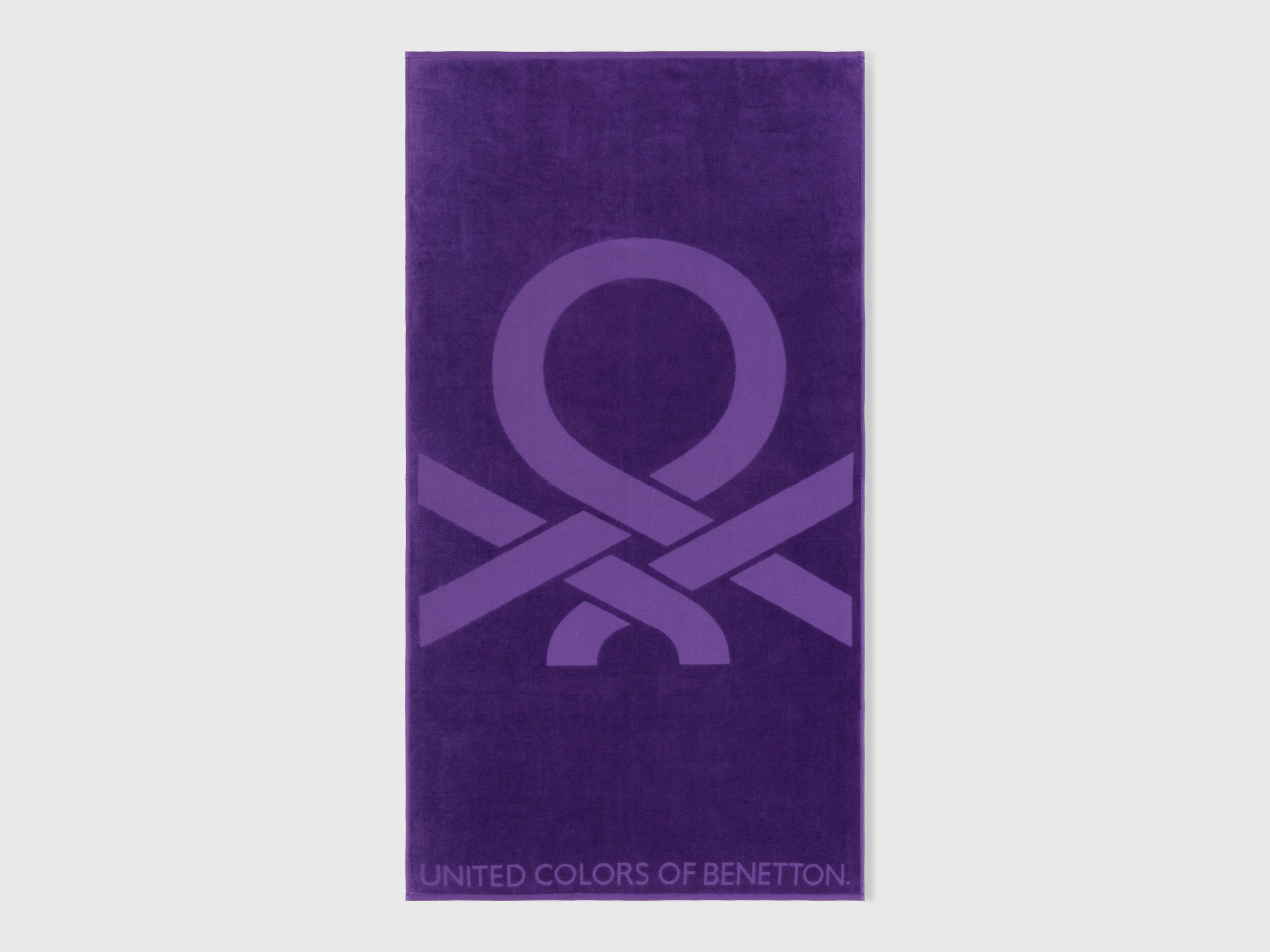 Benetton_Beach Towel_6H832801A_3K9_01