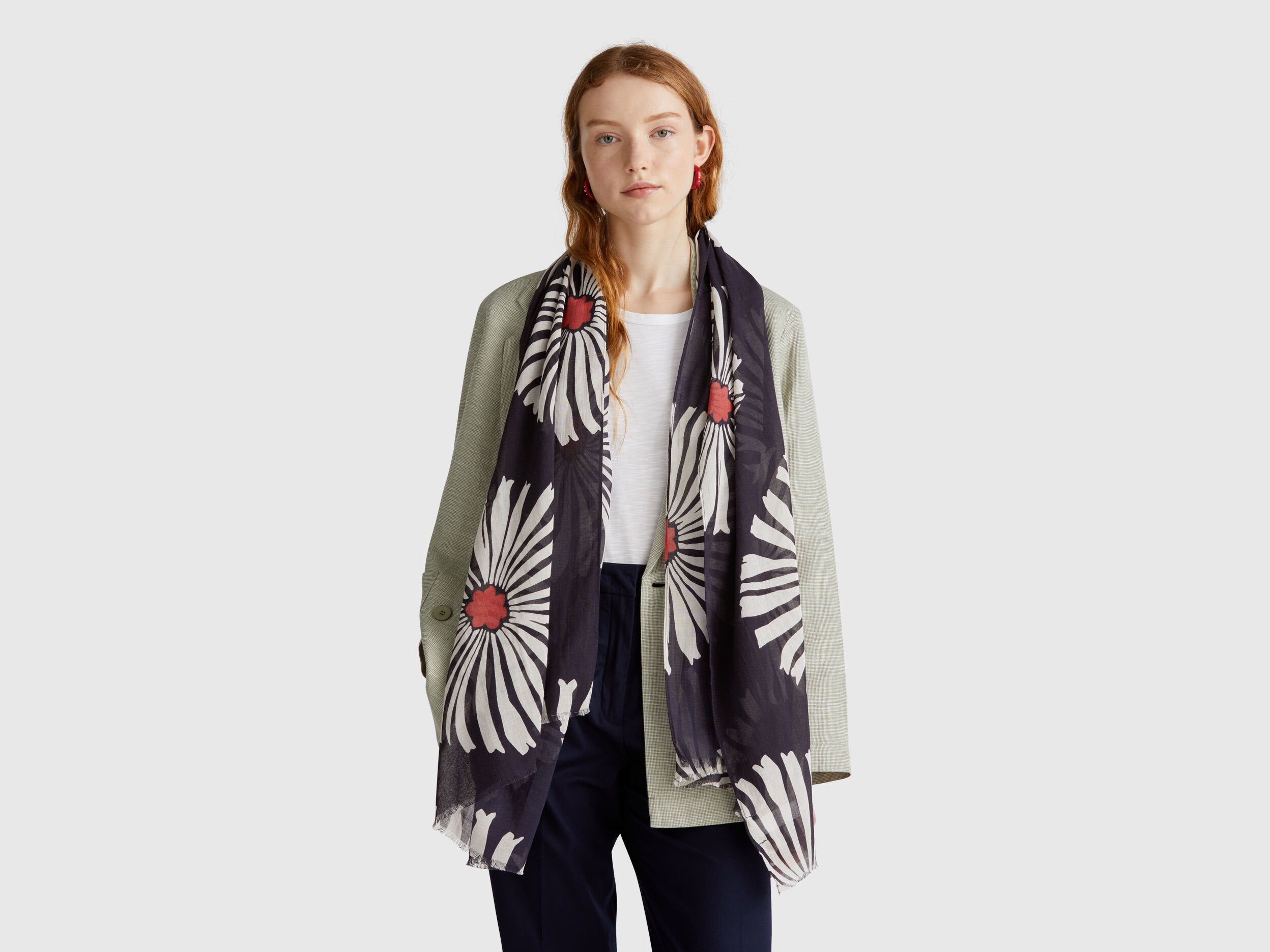 Benetton_Pattern Scarf in Linen Blend_6TOCDU01R_252_01