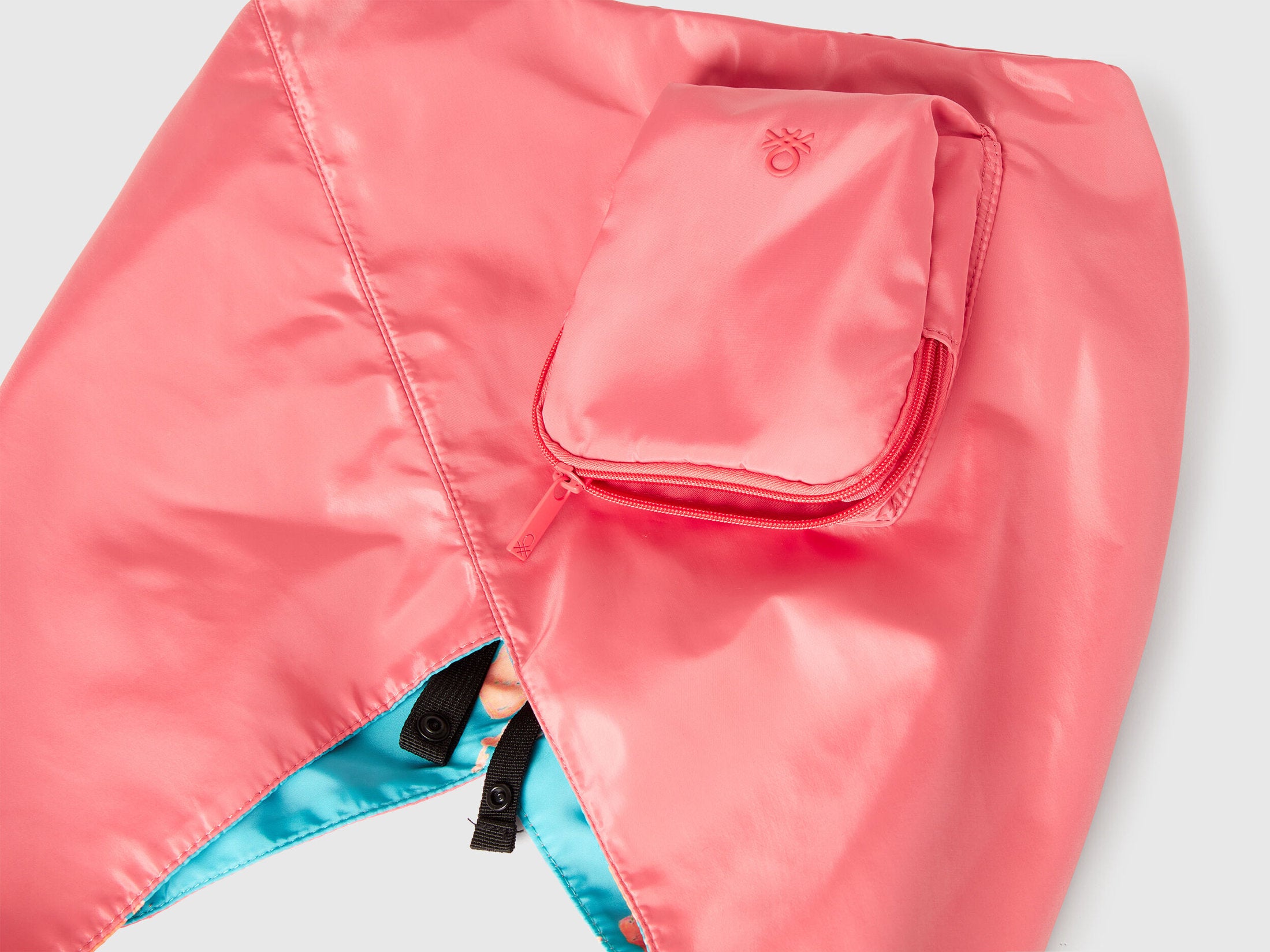 Benetton_Double Face Shoulder Bag_6UY11Y01X_902_03