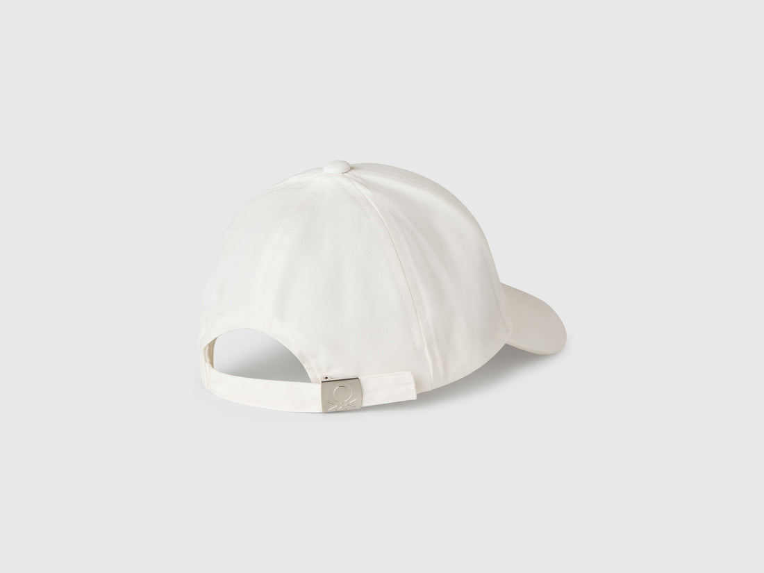 Benetton_Cotton Cap with Logo_6YCTGA012_101_02