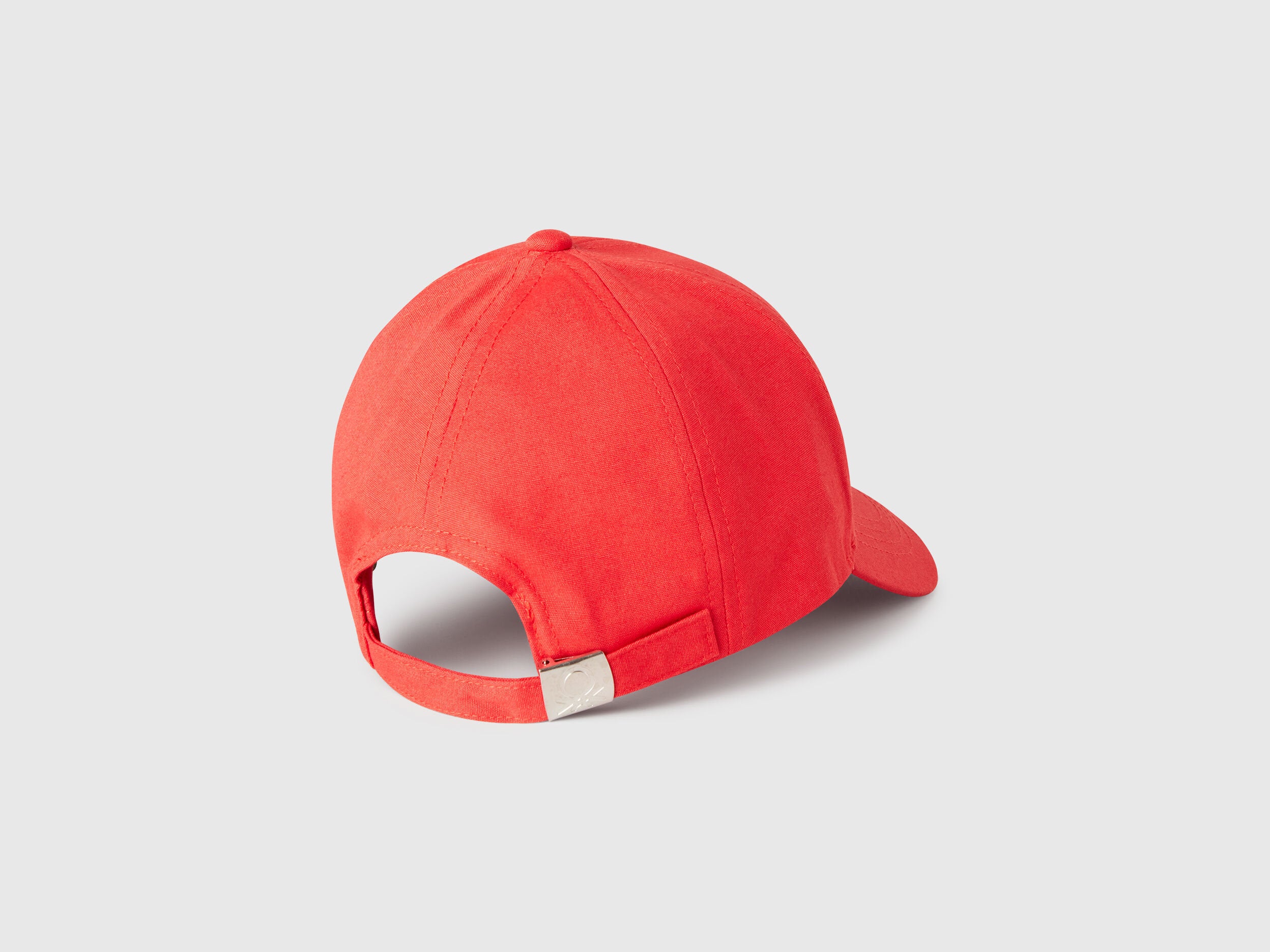 Benetton_Cotton Cap with Logo_6YCTGA012_19Q_02