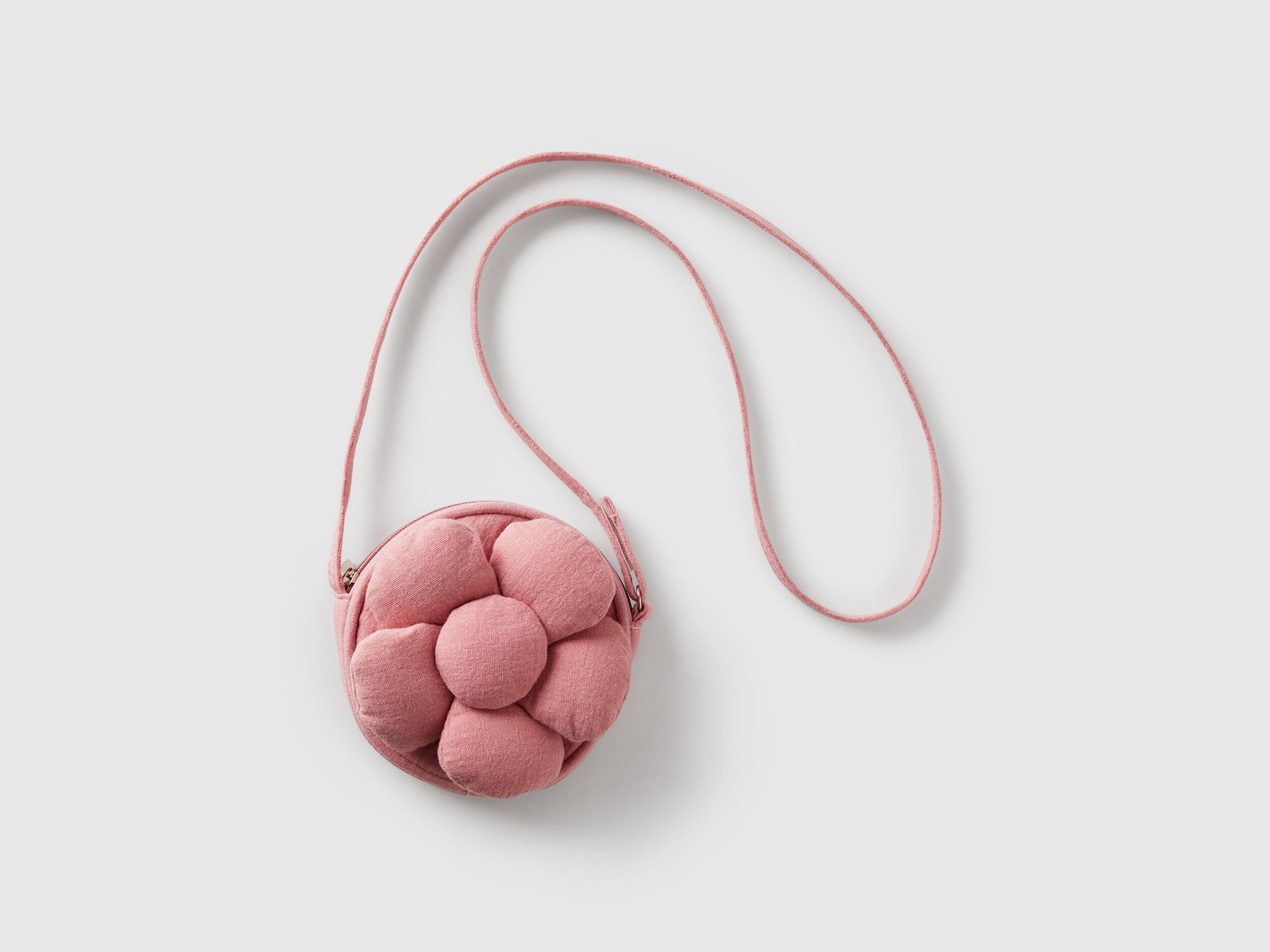 Benetton_Crossbody Bag with Flower Applique_6Z6KGY00P_09J_01