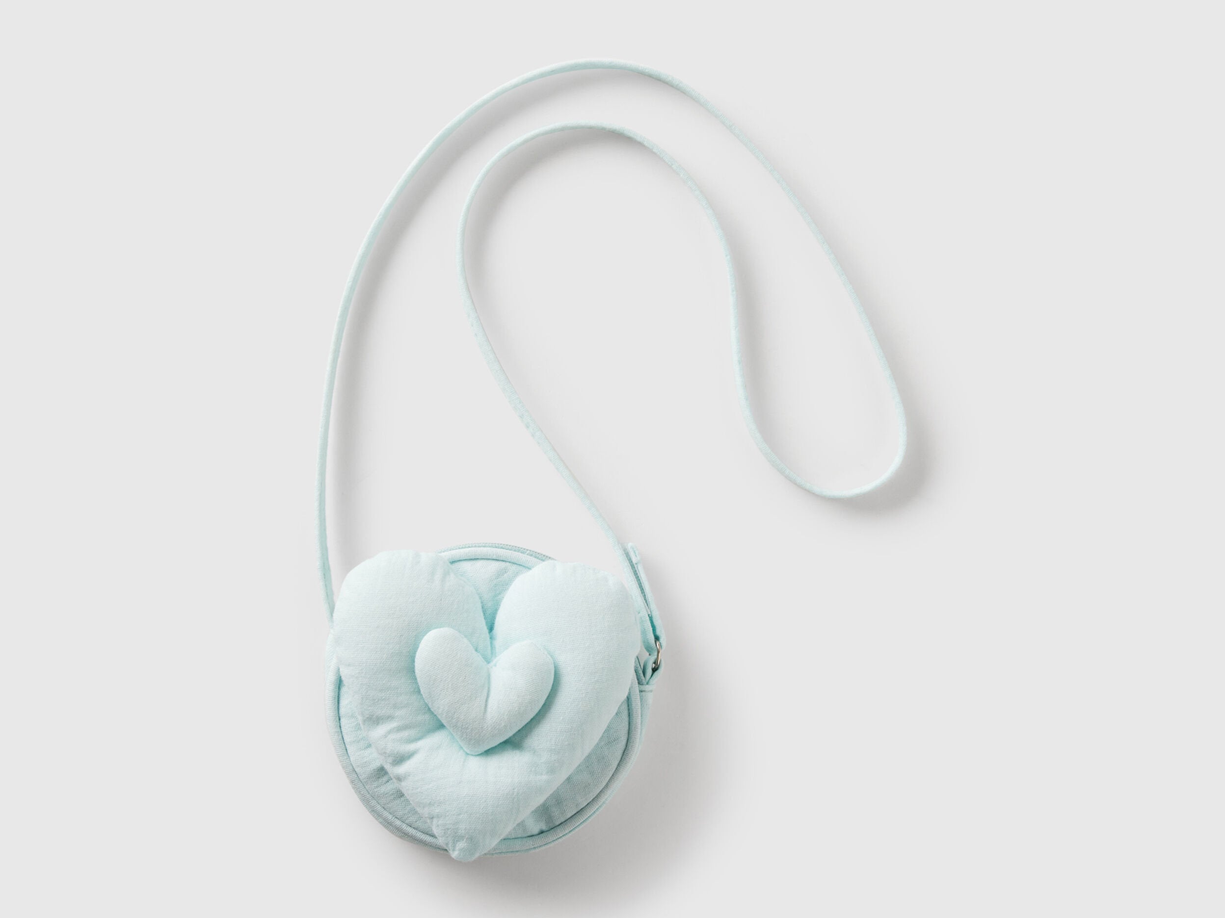 Benetton_Crossbody Bag with Heart Applique_6Z6KGY00P_0U4_01