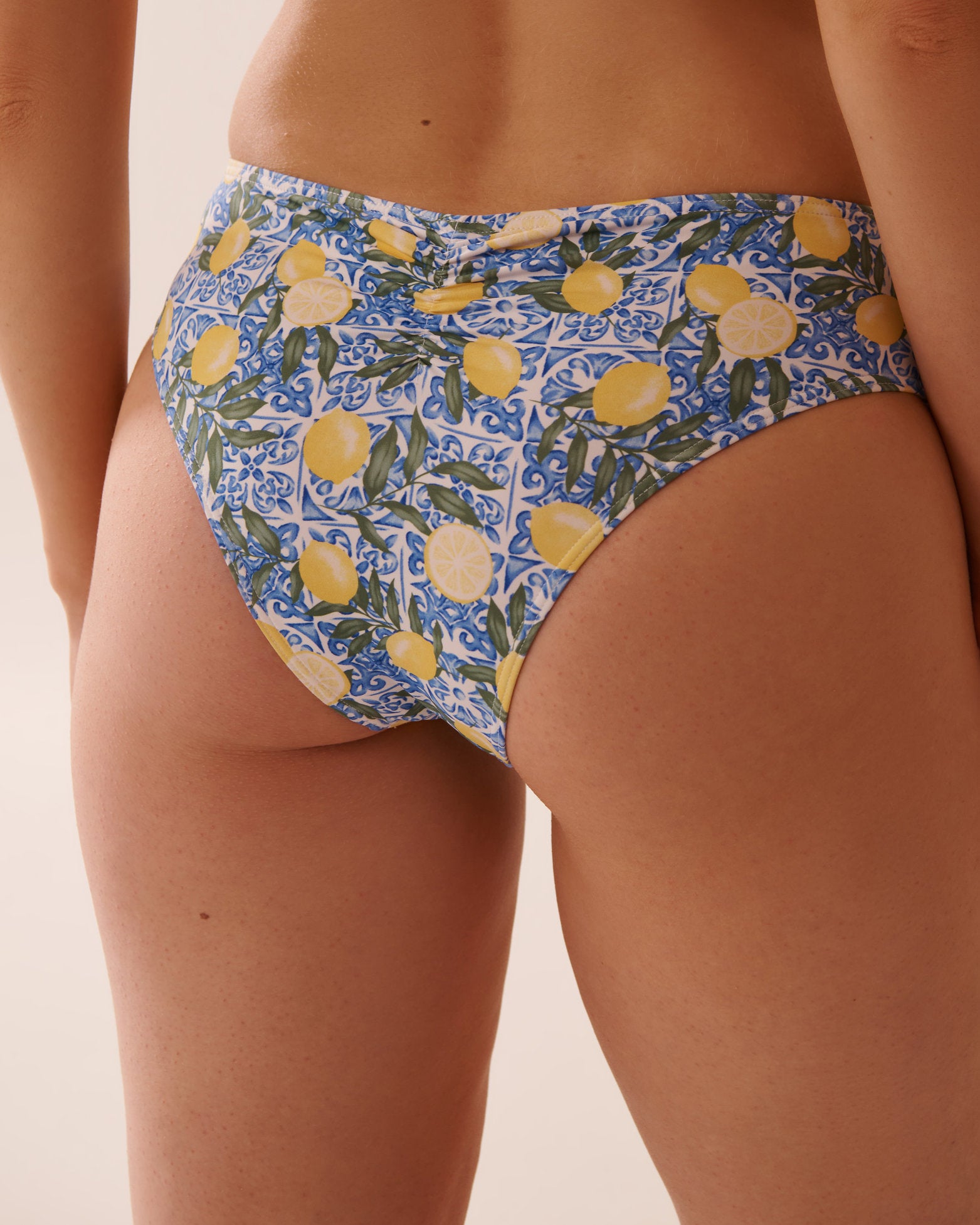 La Vie en Rose_Lemon Tile Mid Waist Cheeky Bikini Bottom_70300706_P10494_03