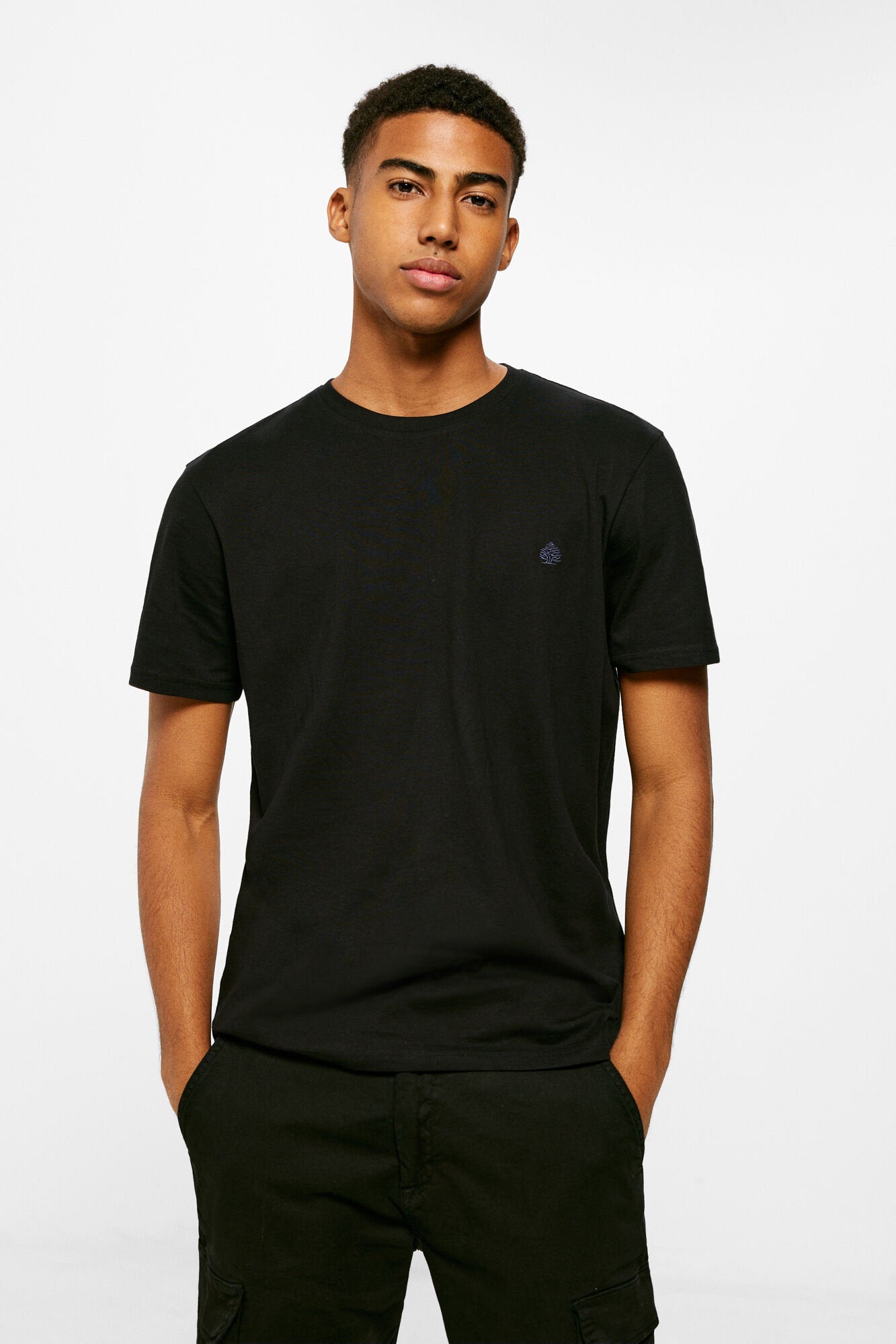 Crew Neck T Shirt With Logo_7122248_01_01