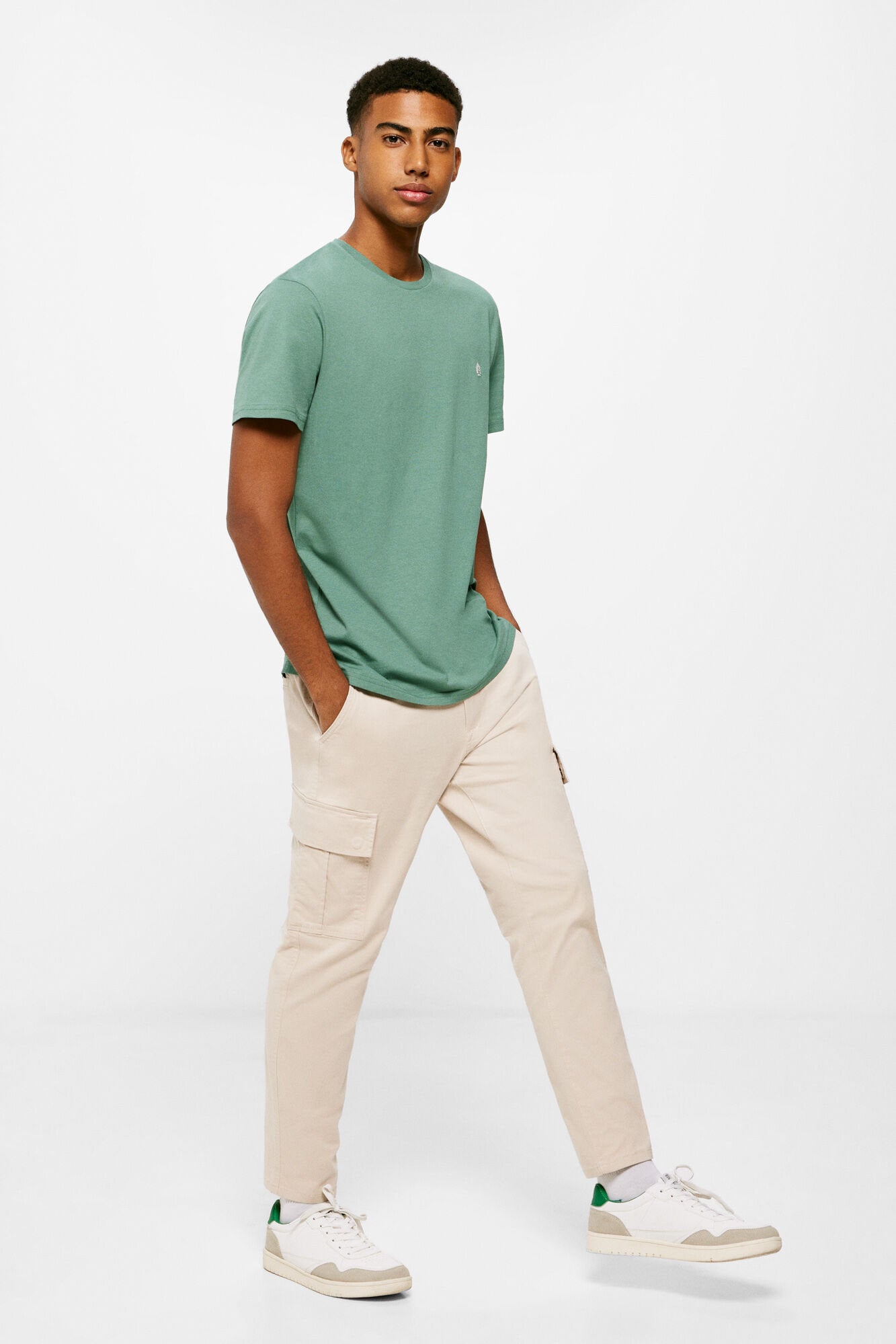 Crew Neck T Shirt With Logo_7122248_27_02