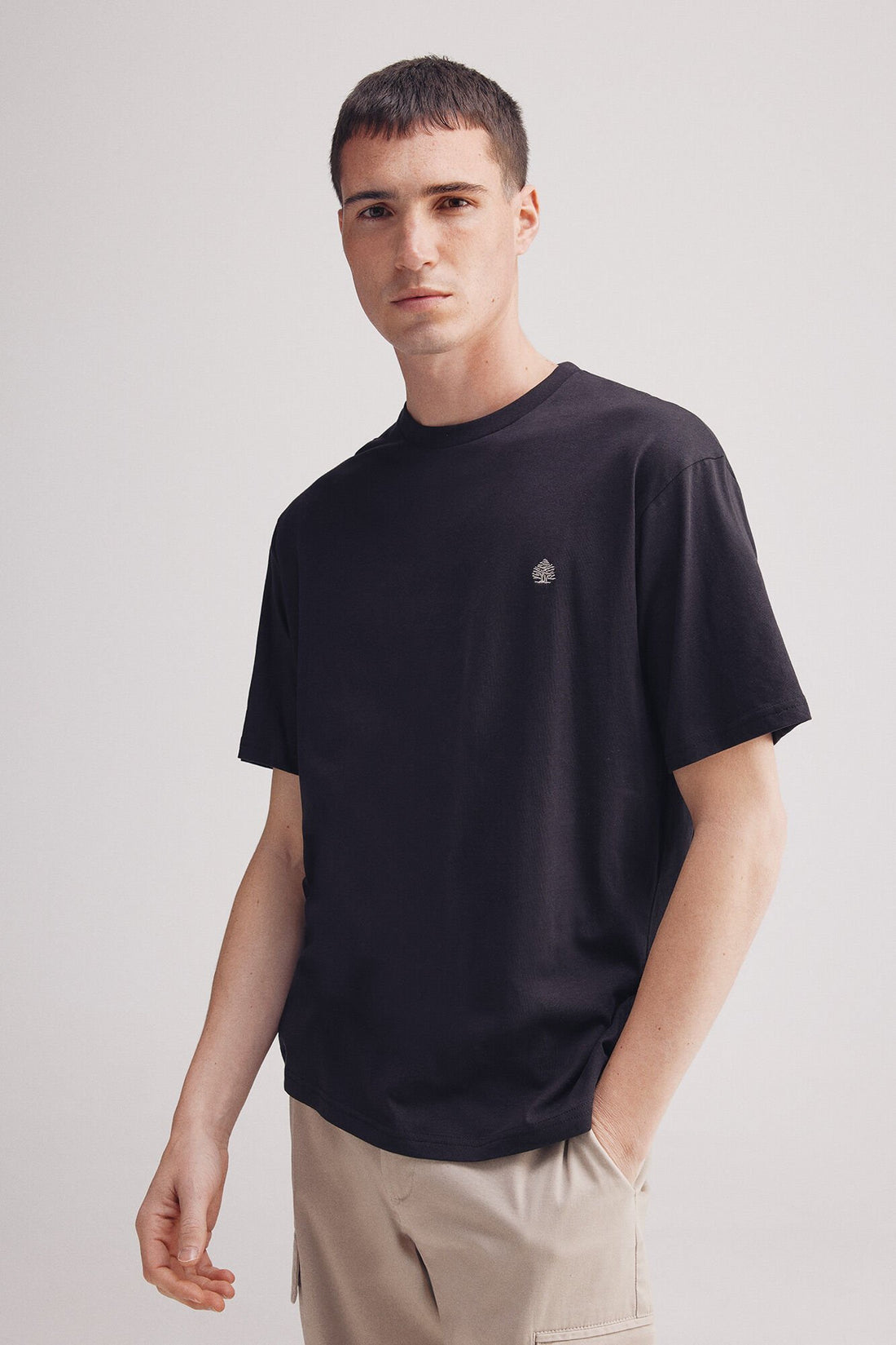 Springfield_Basic Round Neck T-Shirt_7122295_01_01