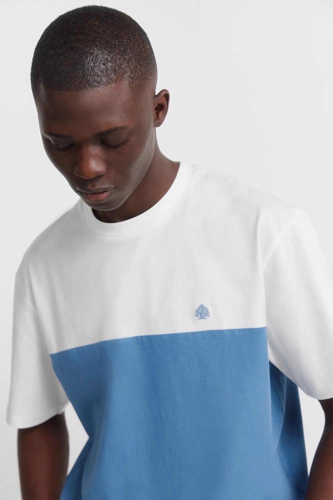Springfield White Men Color Block T-Shirt SKU: 7122317_96 Image 02