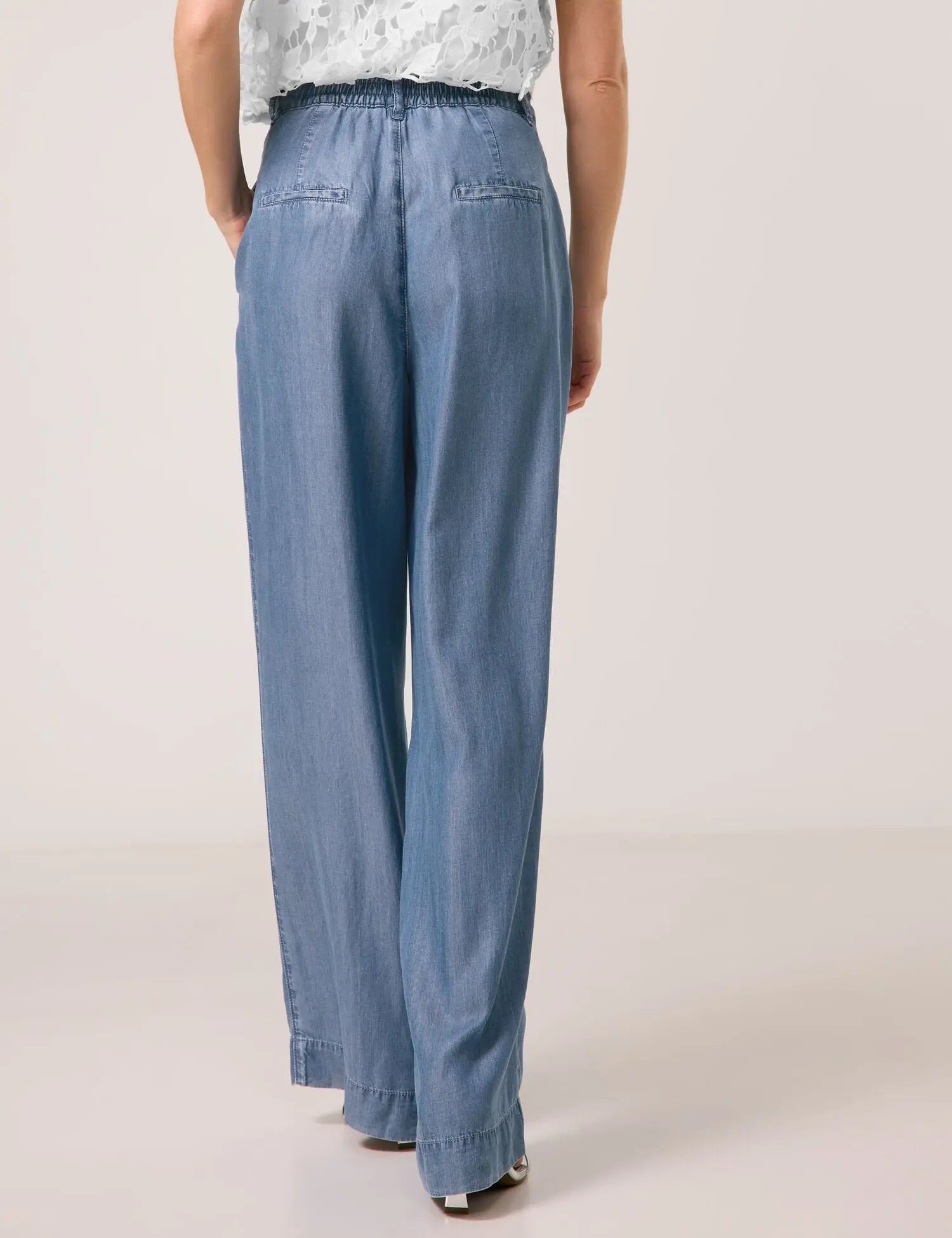 Taifun_Wide Palazzo Trousers Made of Lyocell in a Denim Look_720320-11134_8979_06