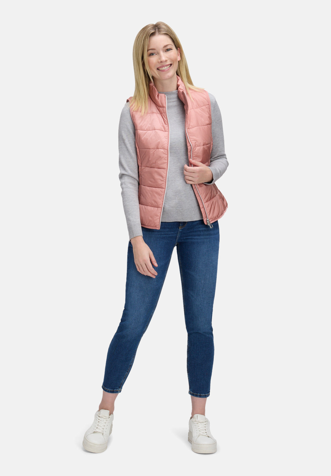 Betty Barclay_Ash Rose_Quilted Zip-Up Vest_7240-1040_4690_02