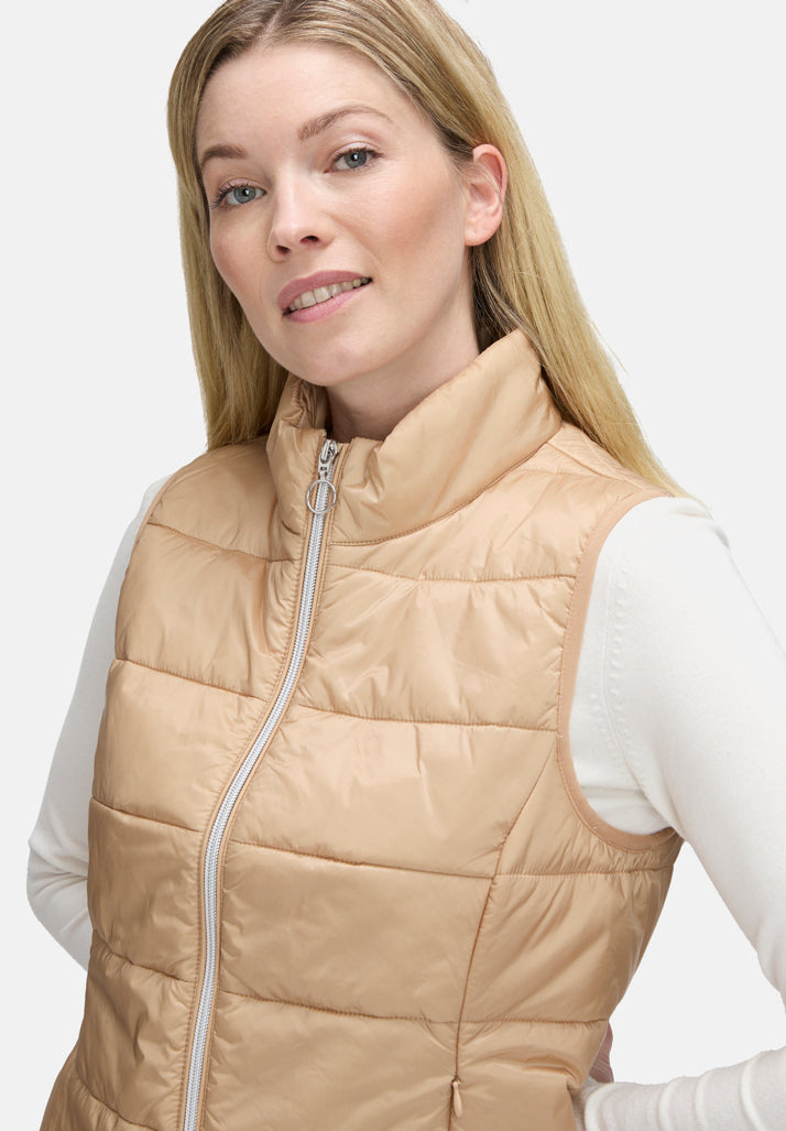 Betty Barclay_Classic Beige_Quilted Zip-Up Vest_7240-1040_7234_06