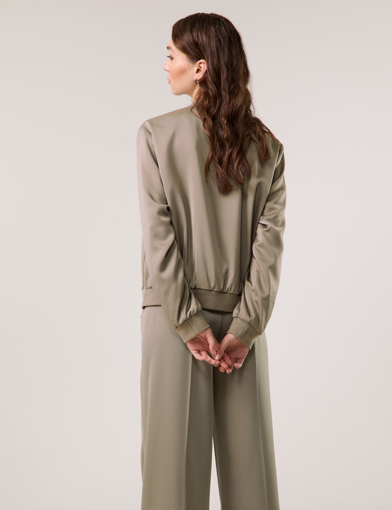 Taifun_Feminine Satin Bomber Jacket_730330-11102_7510_06
