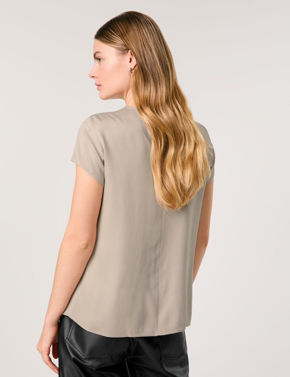 Taifun_Versatile Blouse Top with Short Sleeves_760310-11107_7500_02