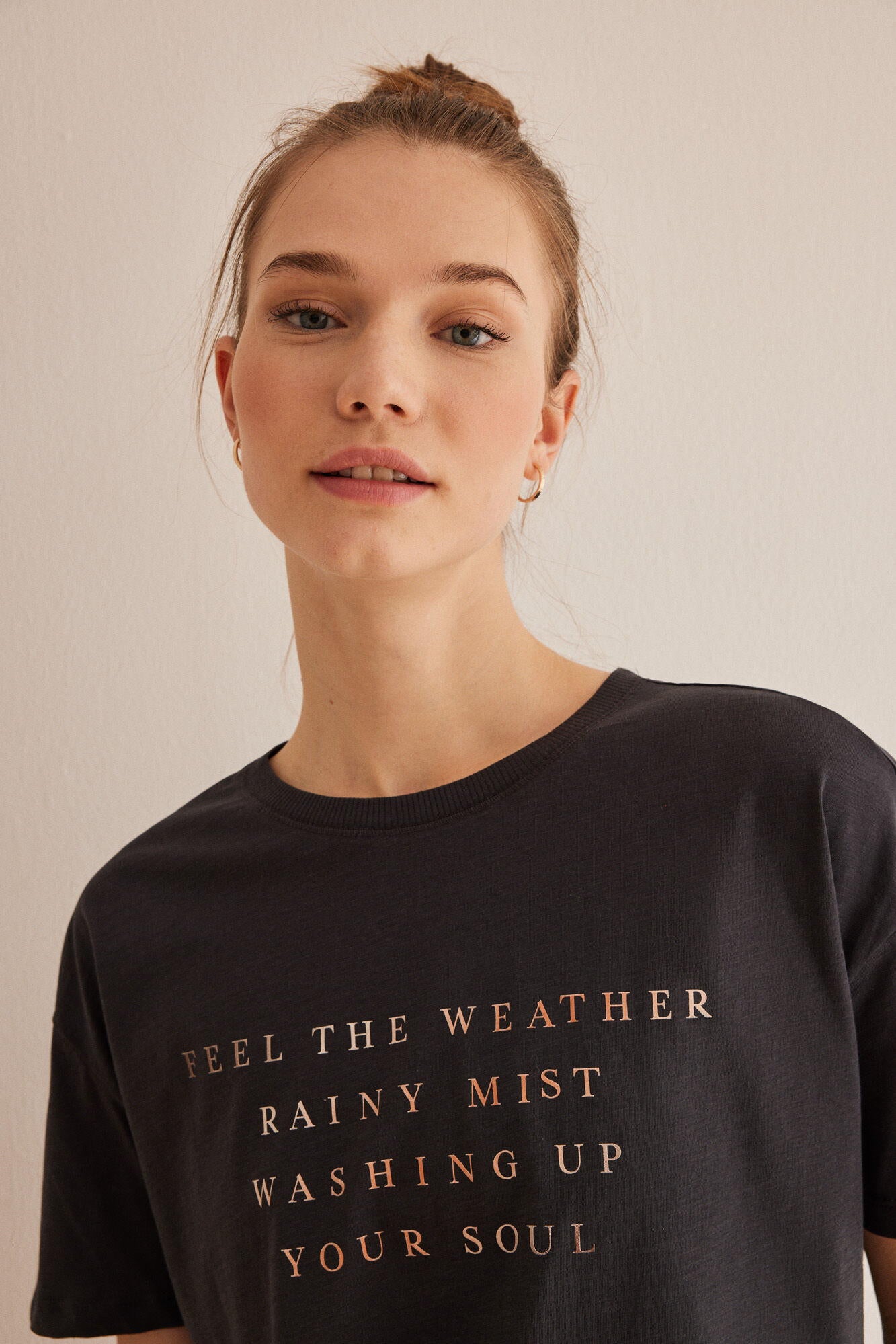 Short Sleeves T-Shirt_7667721_40_06