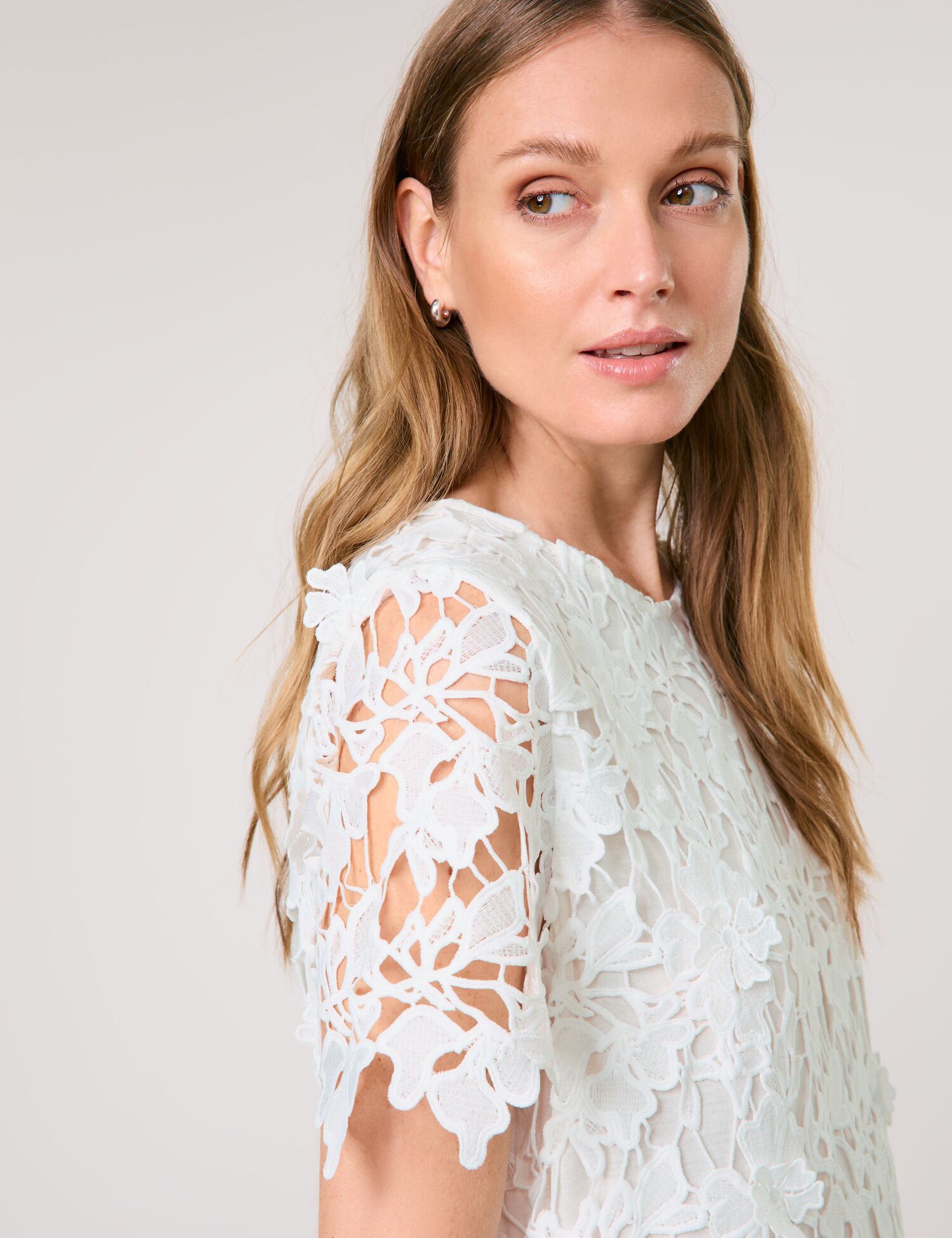 Taifun_Lace Dress_781304-16125_9700_04