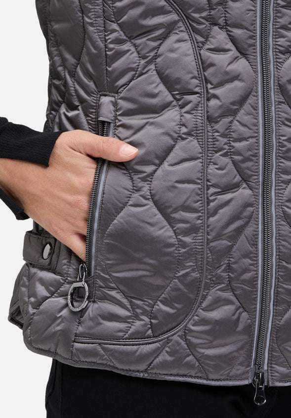 Betty Barclay_Pavement_Quilted Vest with Stand-Up Collar_7900-1535_9093_07