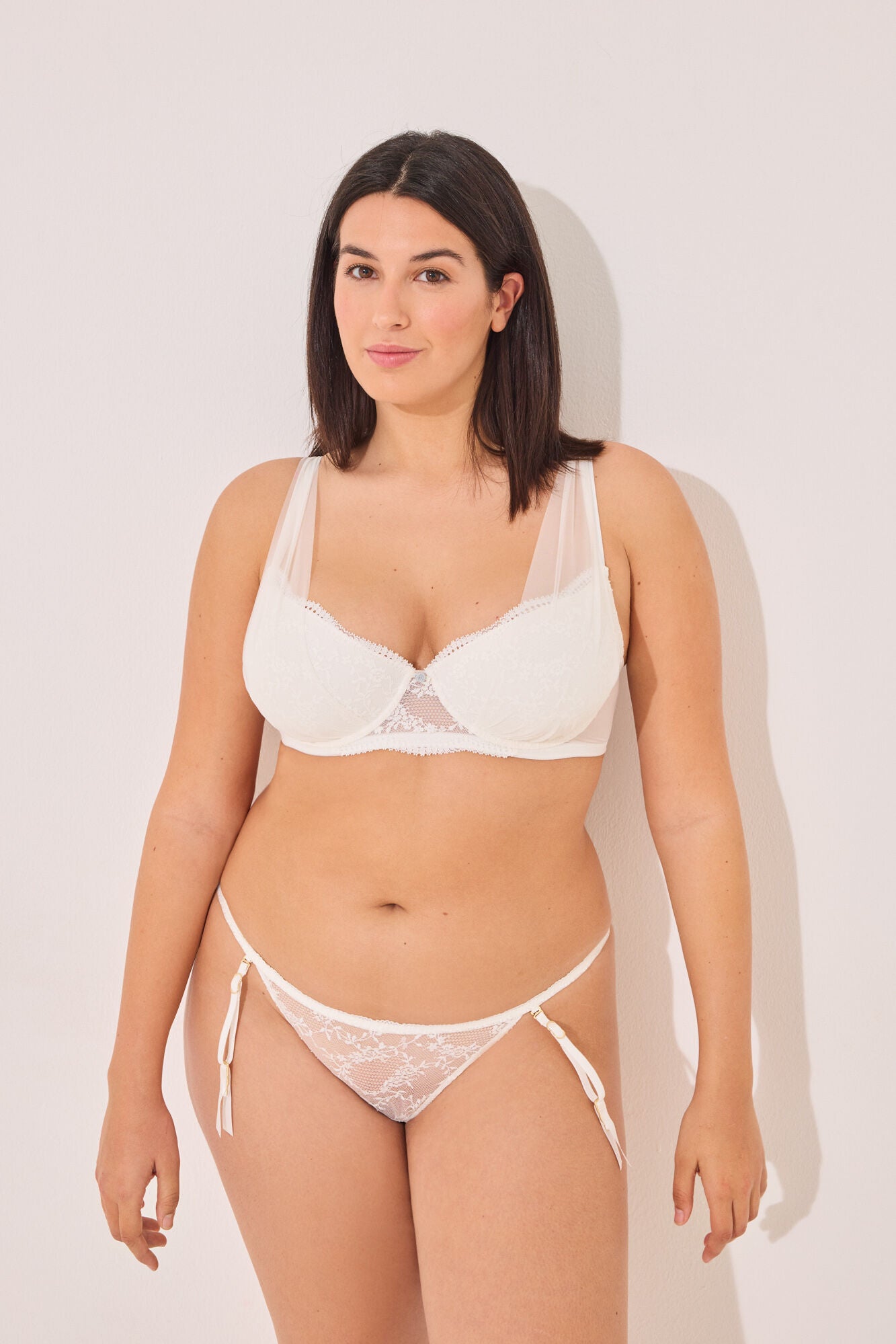 Women Secret_BEAUTIFUL Classic Bra White Lace in Different Cup Sizes_7919743_96_10