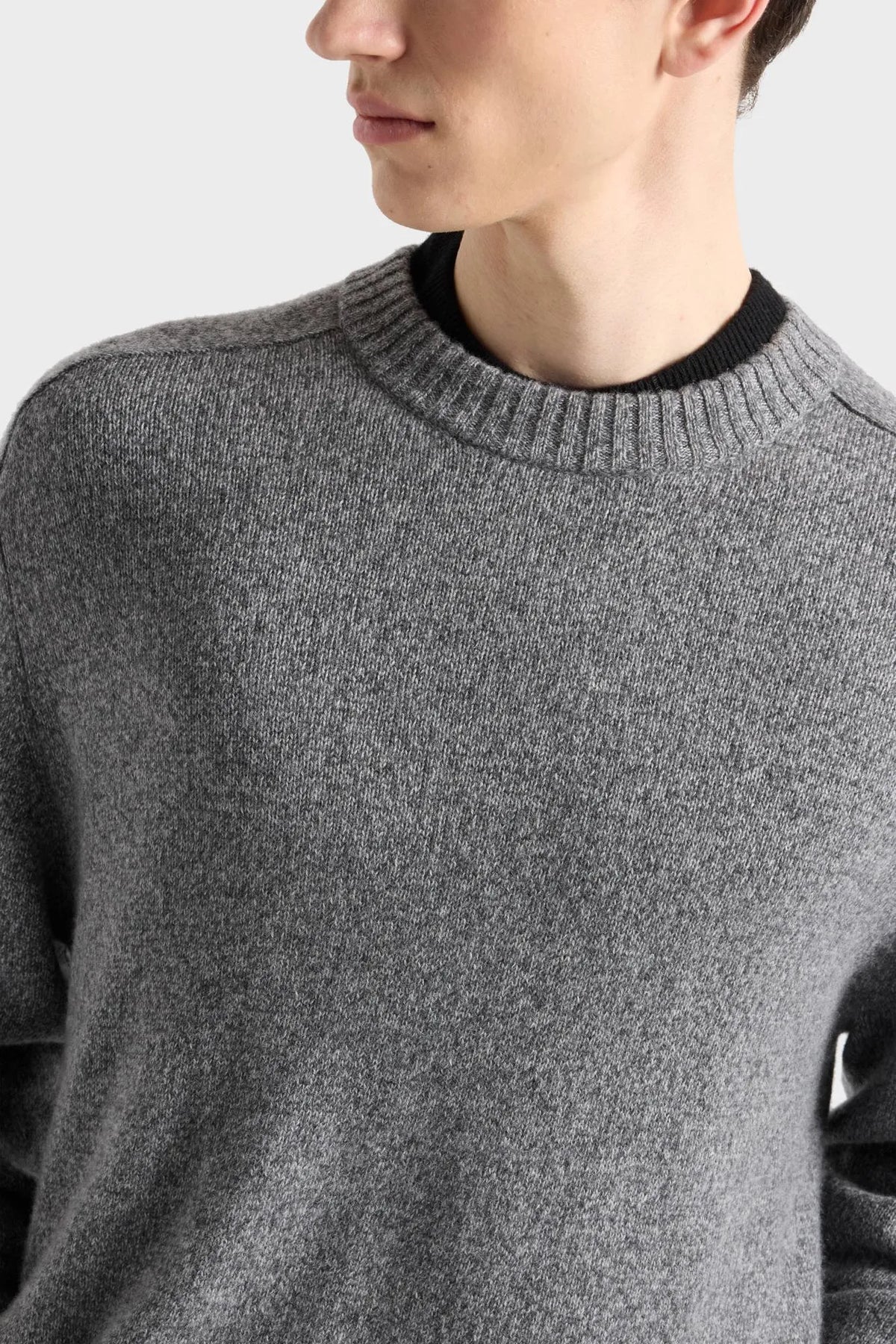 7 For All Mankind Coal Men Crewneck Sweater in Cashmere SKU: 7M0D0F16_1PK Image 03