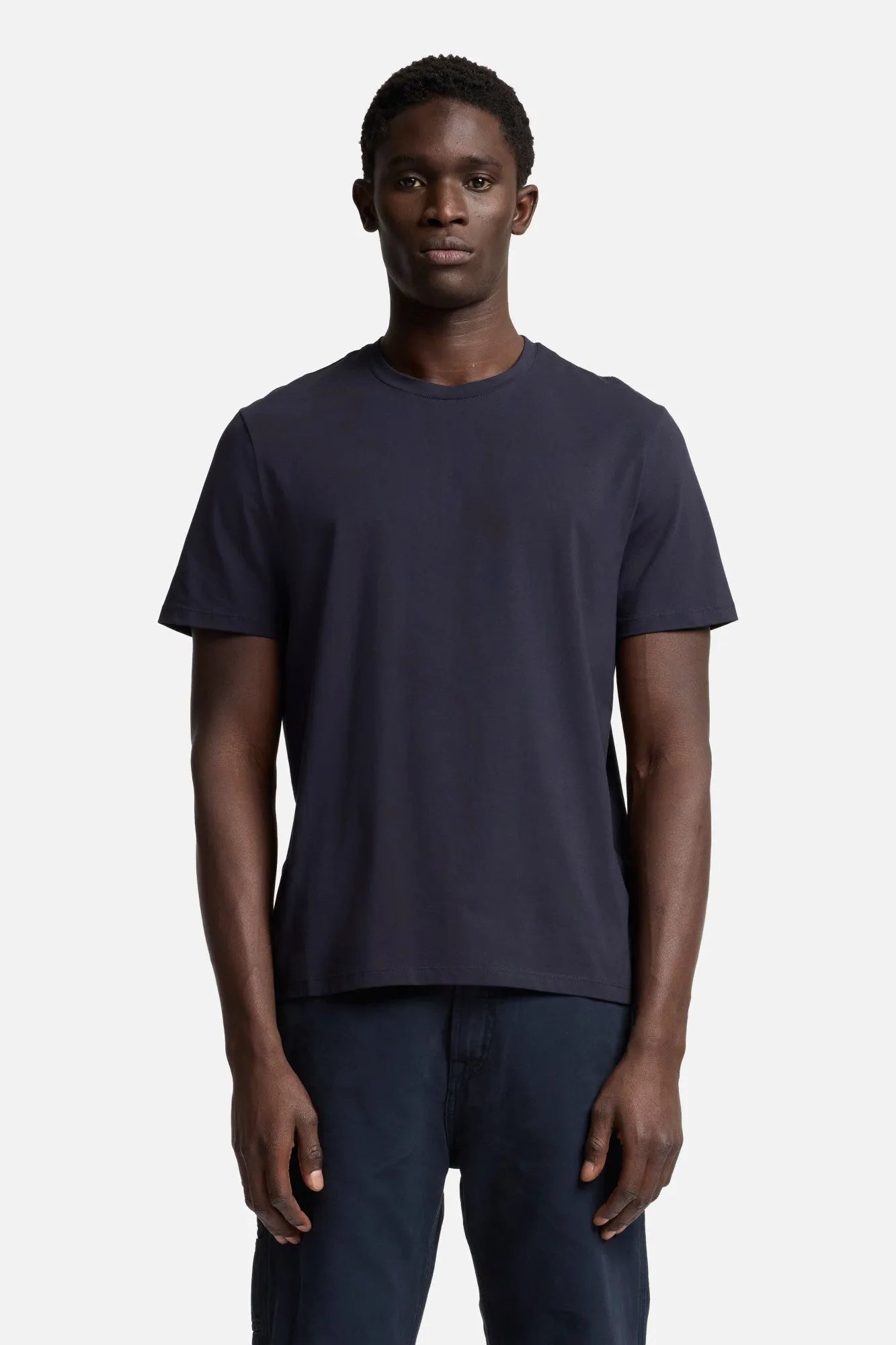 7 For All Mankind Navy Men Tee in Luxe Performance SKU: 7MR01237_NVY Image 03