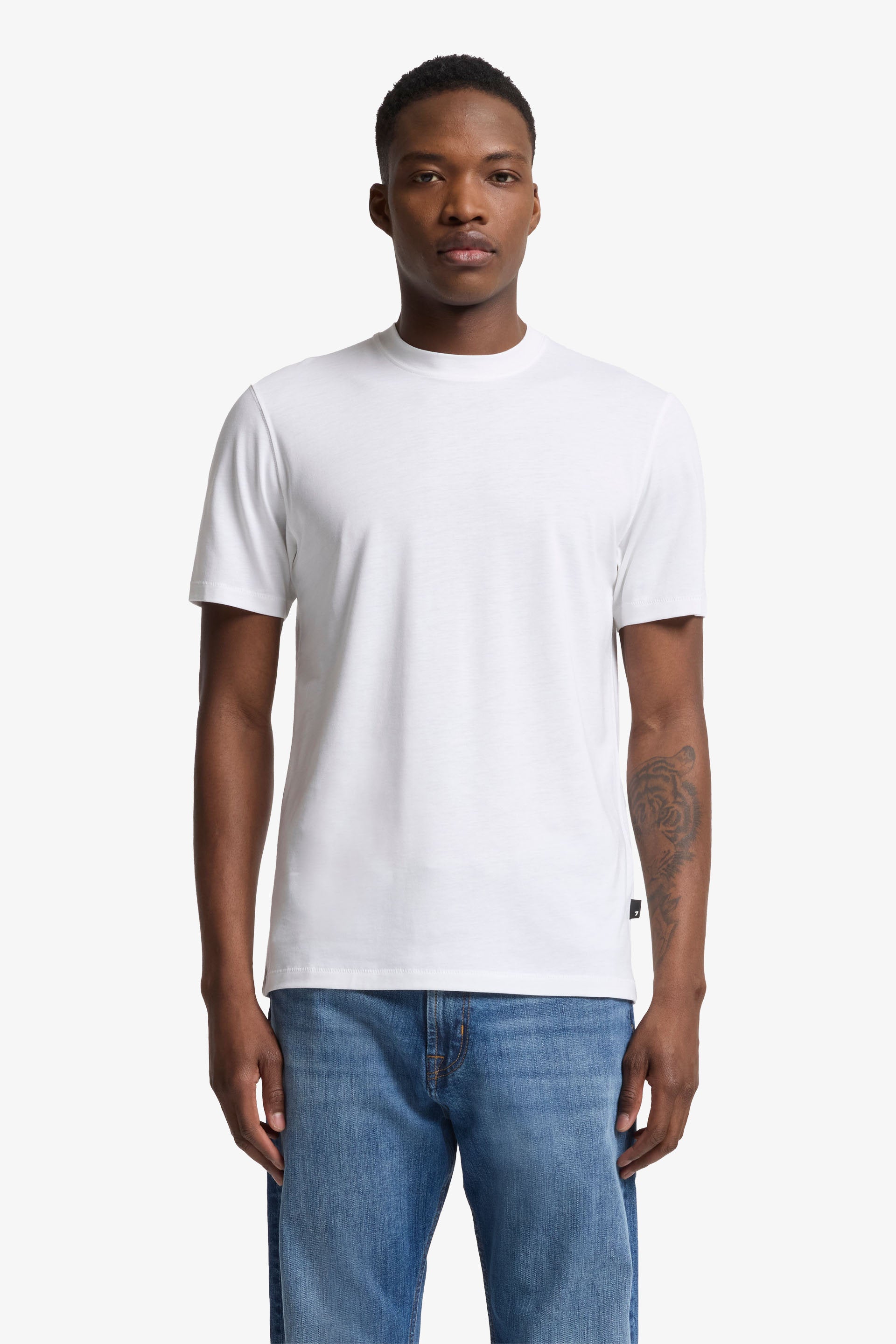 7 For All Mankind_Crewneck S/S Tee Cotton Lyocell White_7MT04J09-WHT_WHT_01