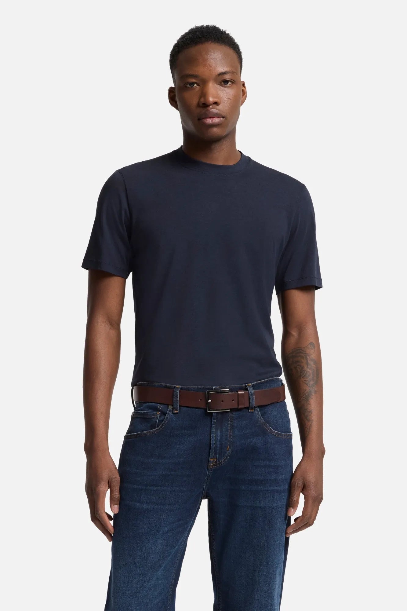 7 For All Mankind Navy Men Crewneck Tee in Lyocell SKU: 7MT04J09_NVY Image 03