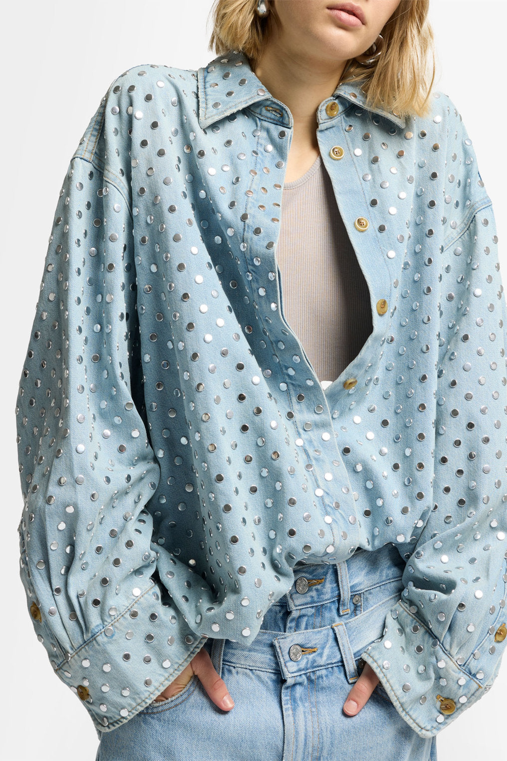 7 For All Mankind_Studded Overshirt Bleach_7N109555-BHL_BHL_05